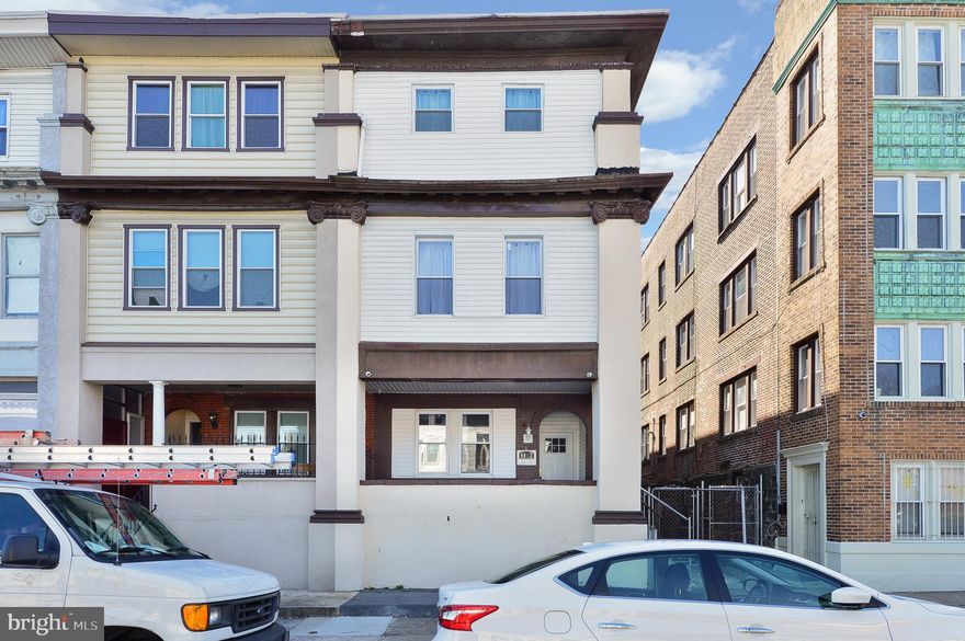 Welcome to 4842 Walnut Street Unit #2 located in University City! This fully updated second-floor unit is complete with 3 beds, 1 full bath, central air, recessed lighting throughout, high ceilings, updated kitchen with stainless steel appliances and washer/dryer. Enjoy your own private porch off of the updated kitchen during the warm months.  Schedule your showing today!