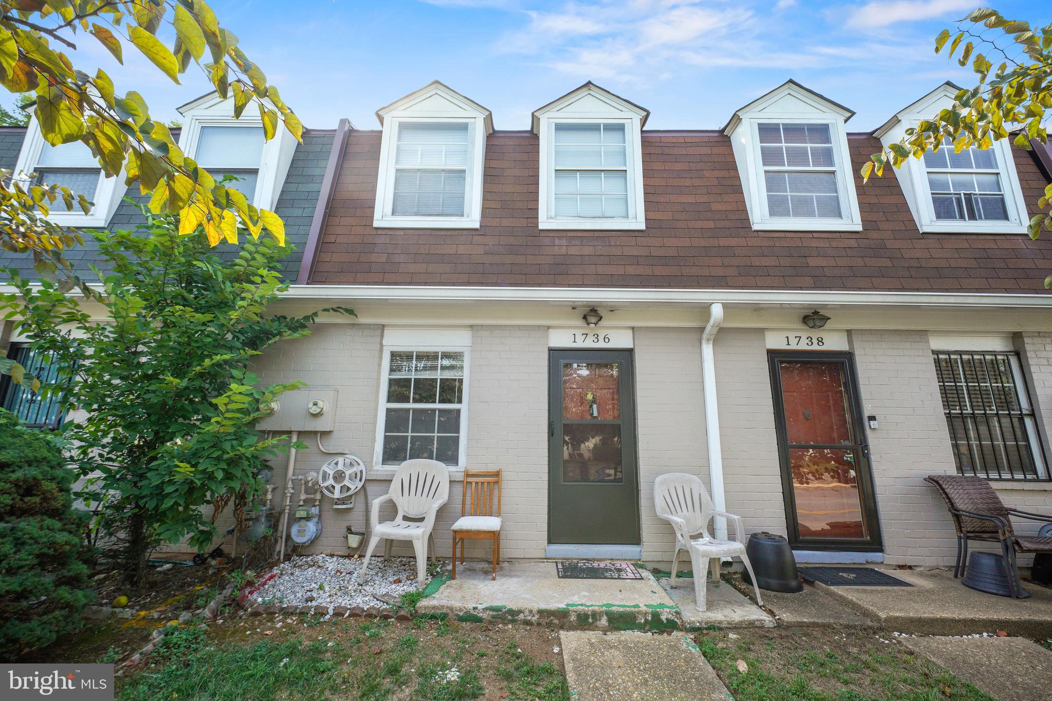 WINDMILL SQUARE - Residential