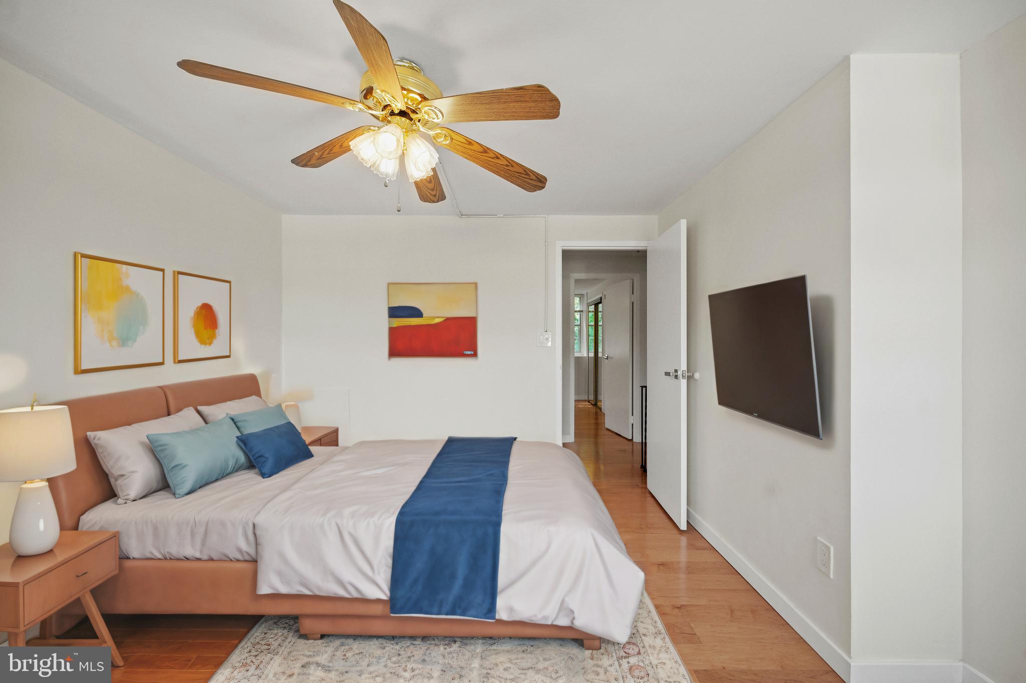 WINDMILL SQUARE - Residential