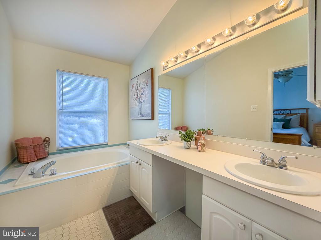 BROOKSTONE - Residential