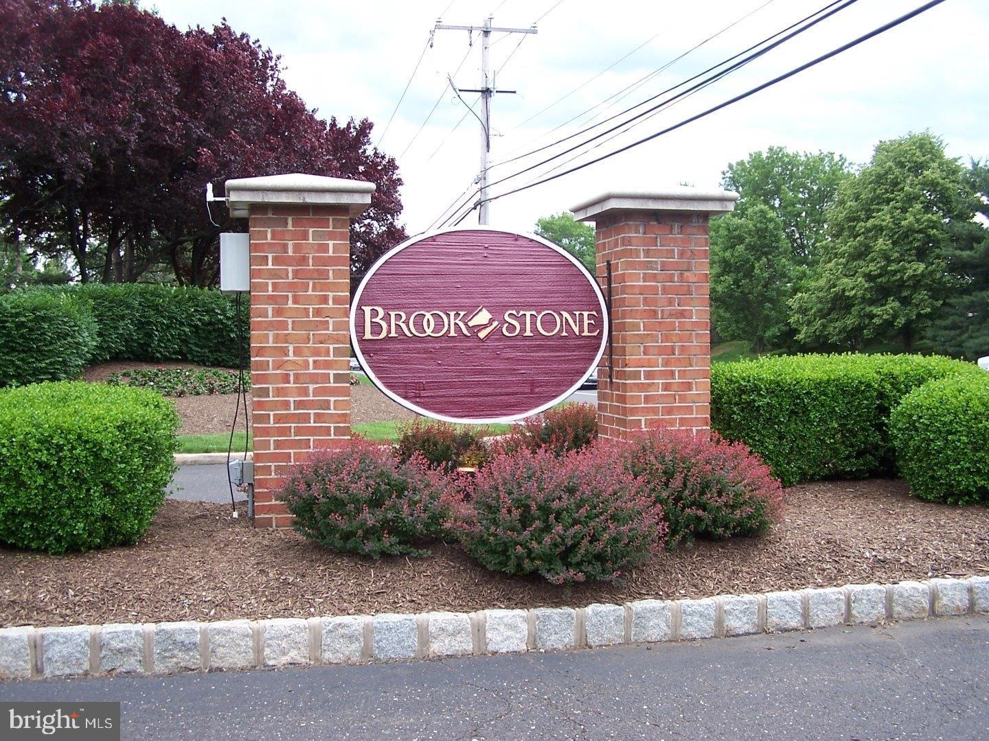 BROOKSTONE - Residential