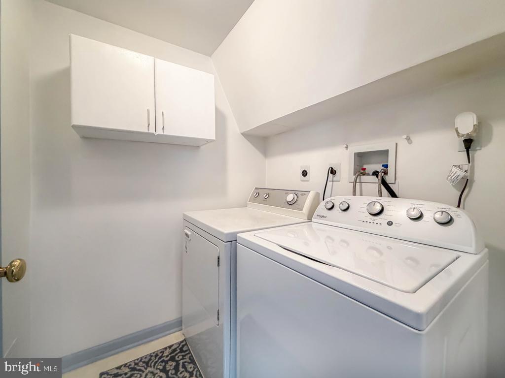 BROOKSTONE - Residential