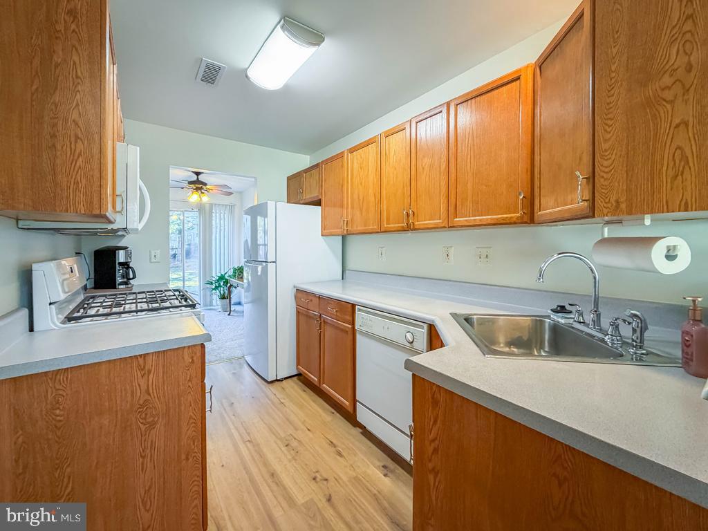 BROOKSTONE - Residential