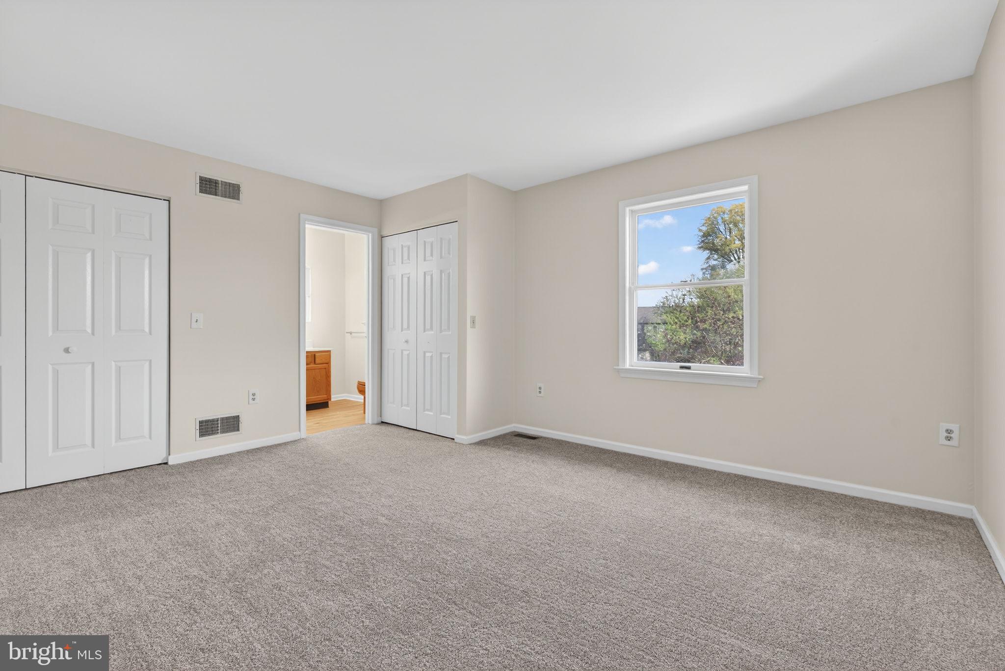 HICKORY HILLS - Residential