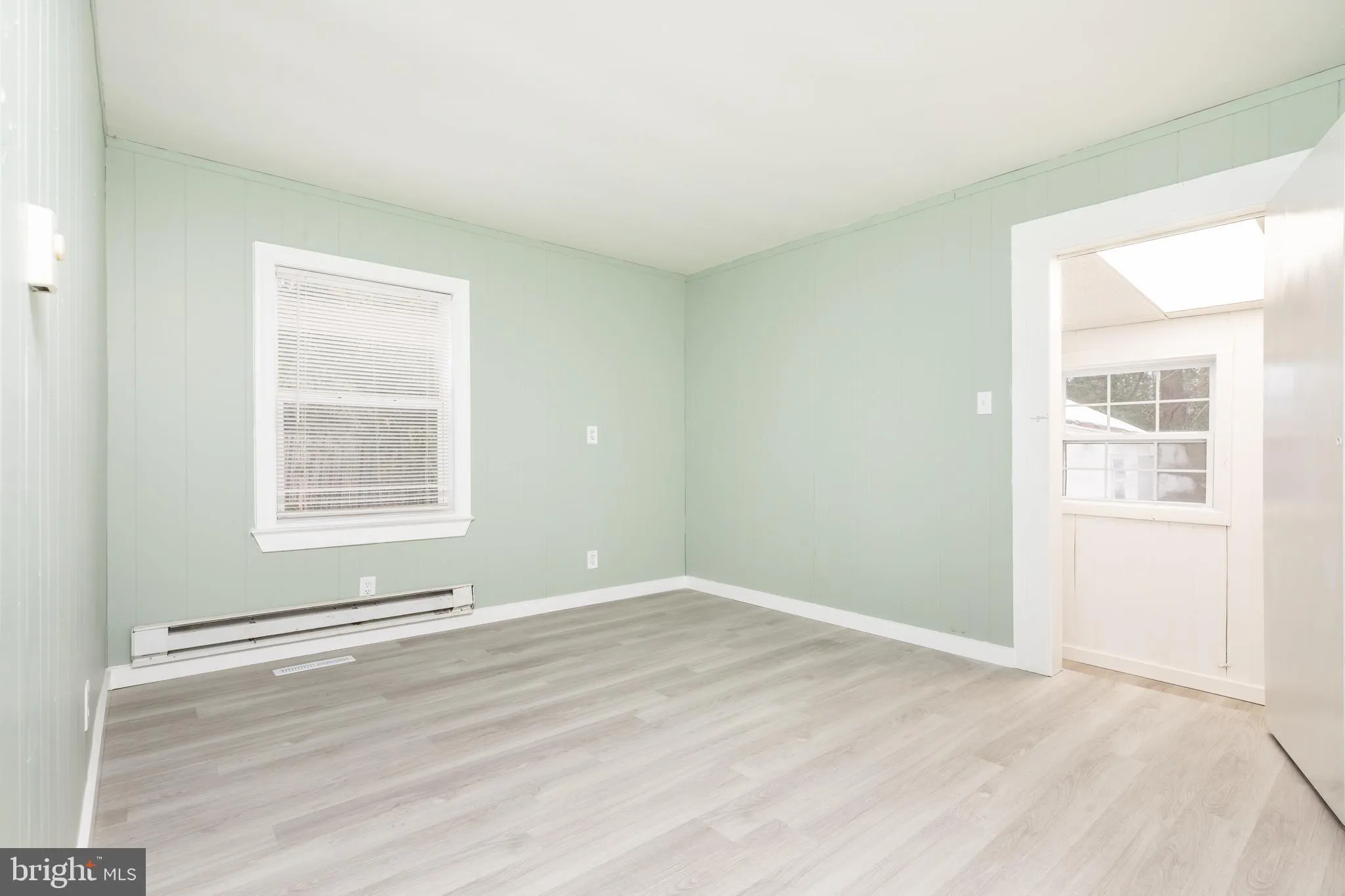 Salisbury, Maryland 21804, United States, 3 Bedrooms Bedrooms, ,1 BathroomBathrooms,Residential,Contingent,23878