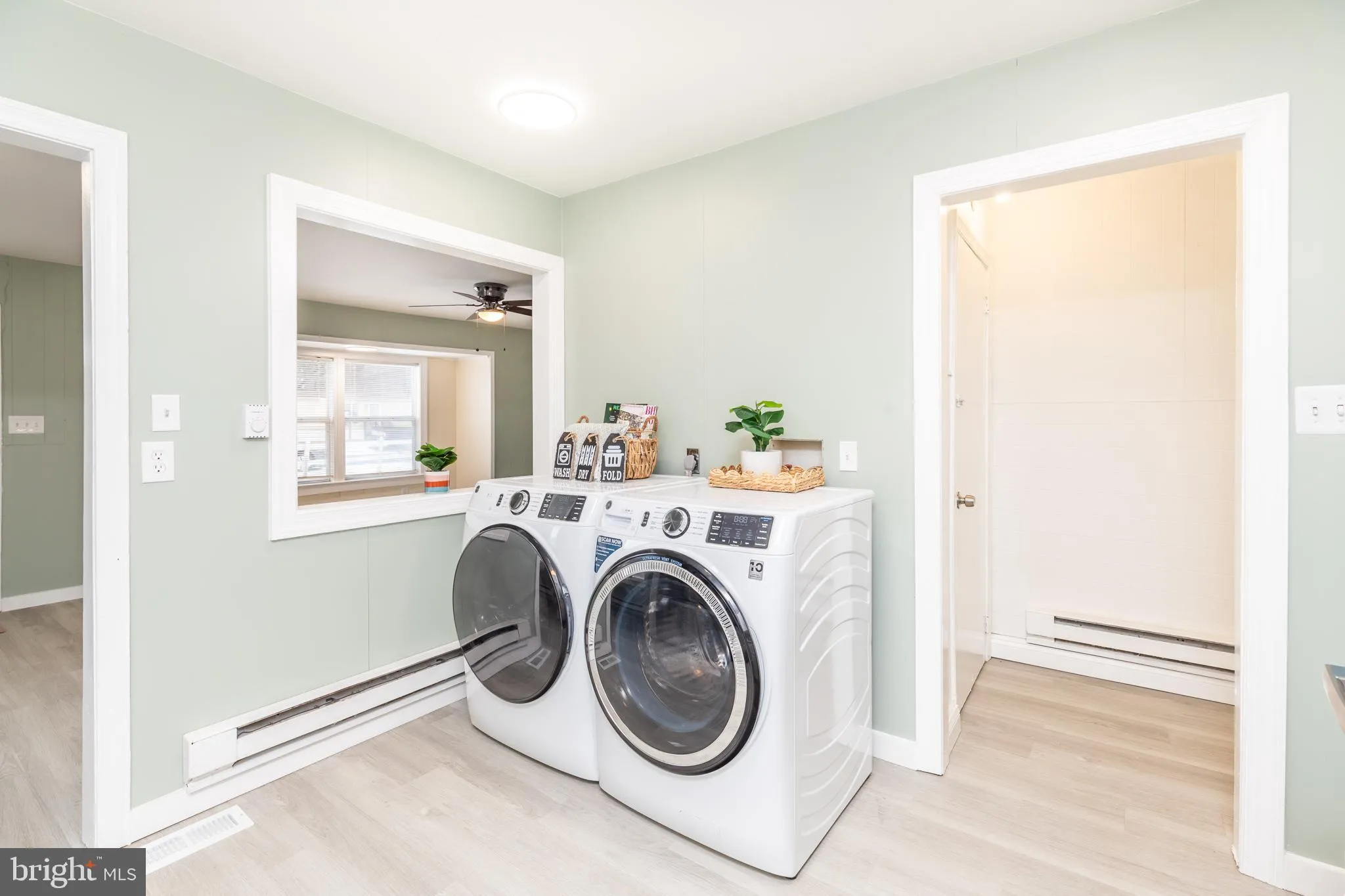 Salisbury, Maryland 21804, United States, 3 Bedrooms Bedrooms, ,1 BathroomBathrooms,Residential,Contingent,23878