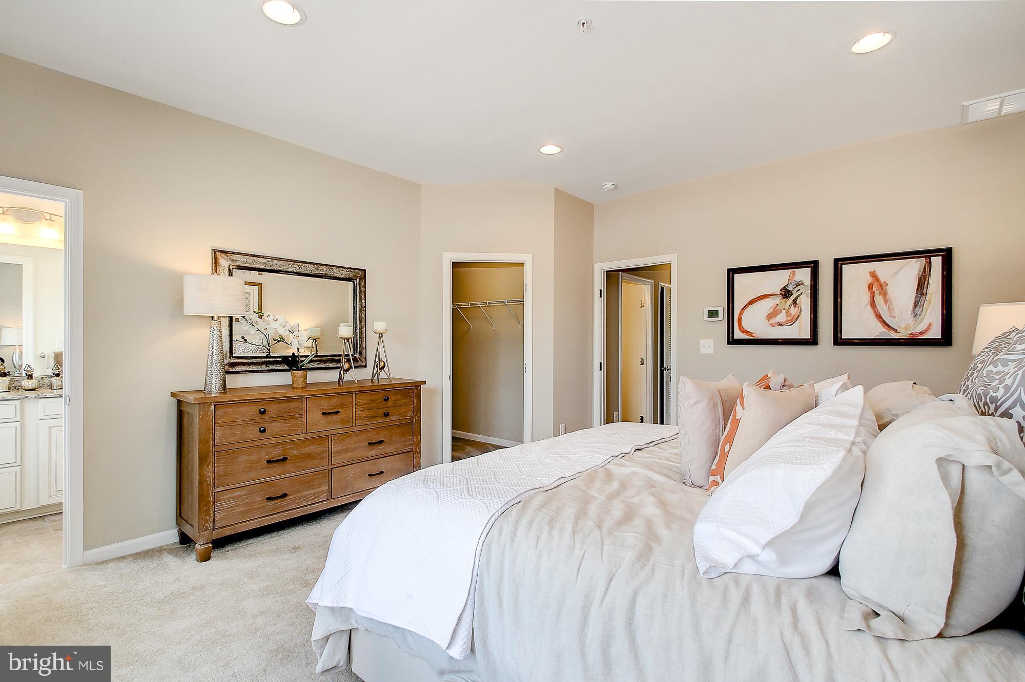 SHELTERED HARBOR - Residential