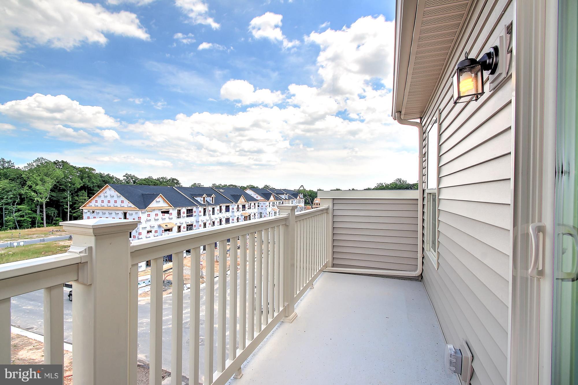 SHELTERED HARBOR - Residential