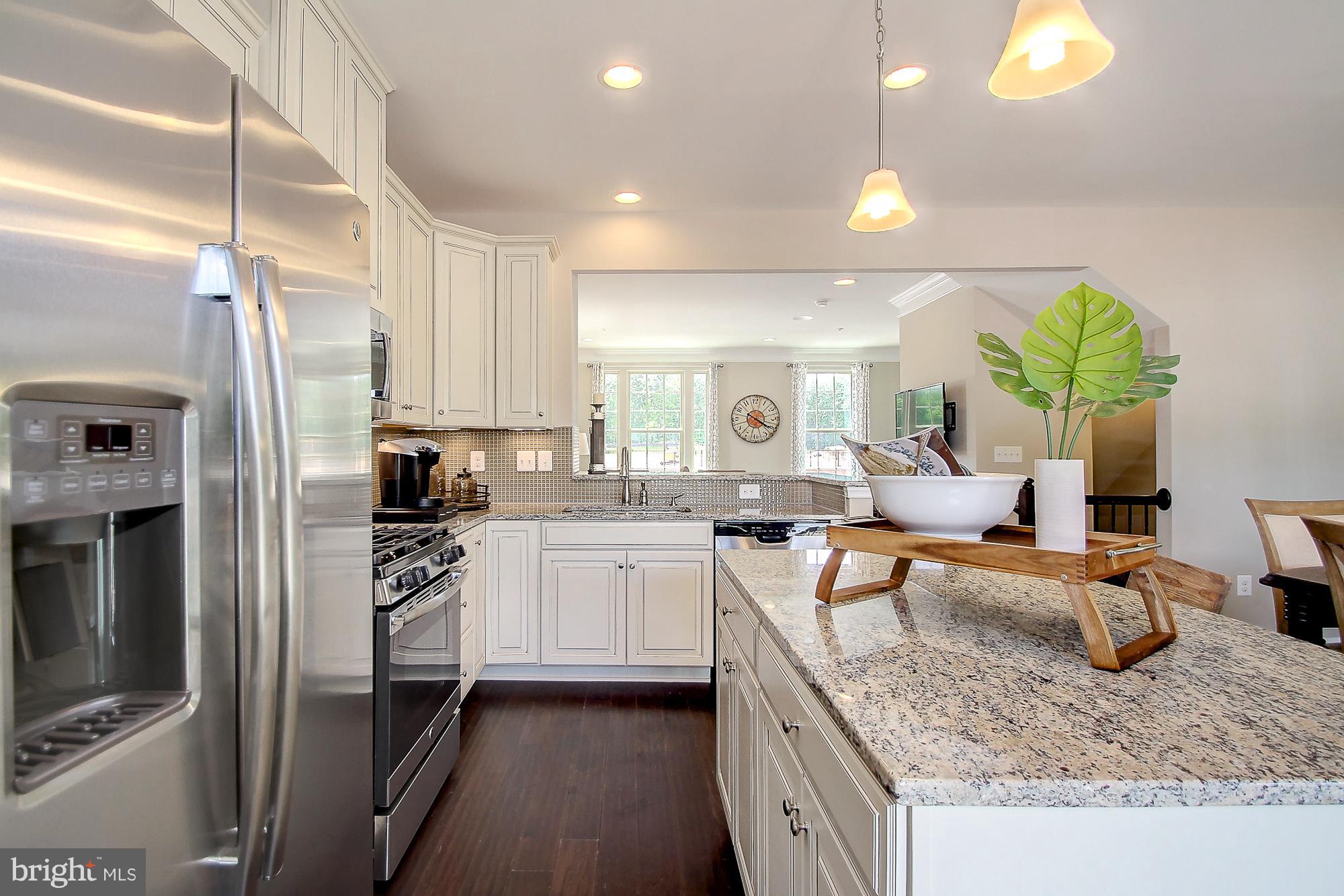 SHELTERED HARBOR - Residential