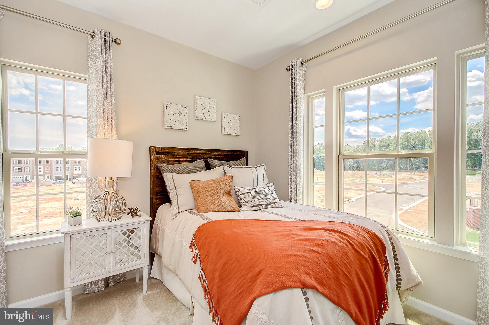 SHELTERED HARBOR - Residential