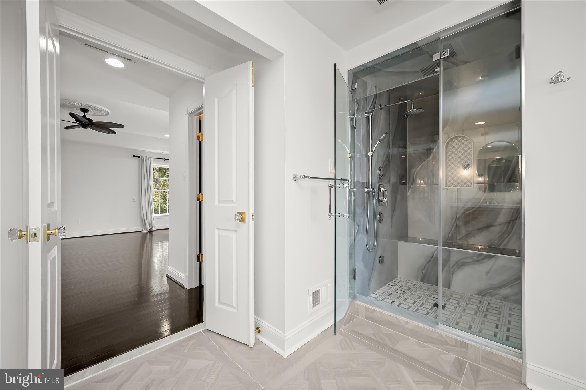 KINGSBRIDGE - Residential