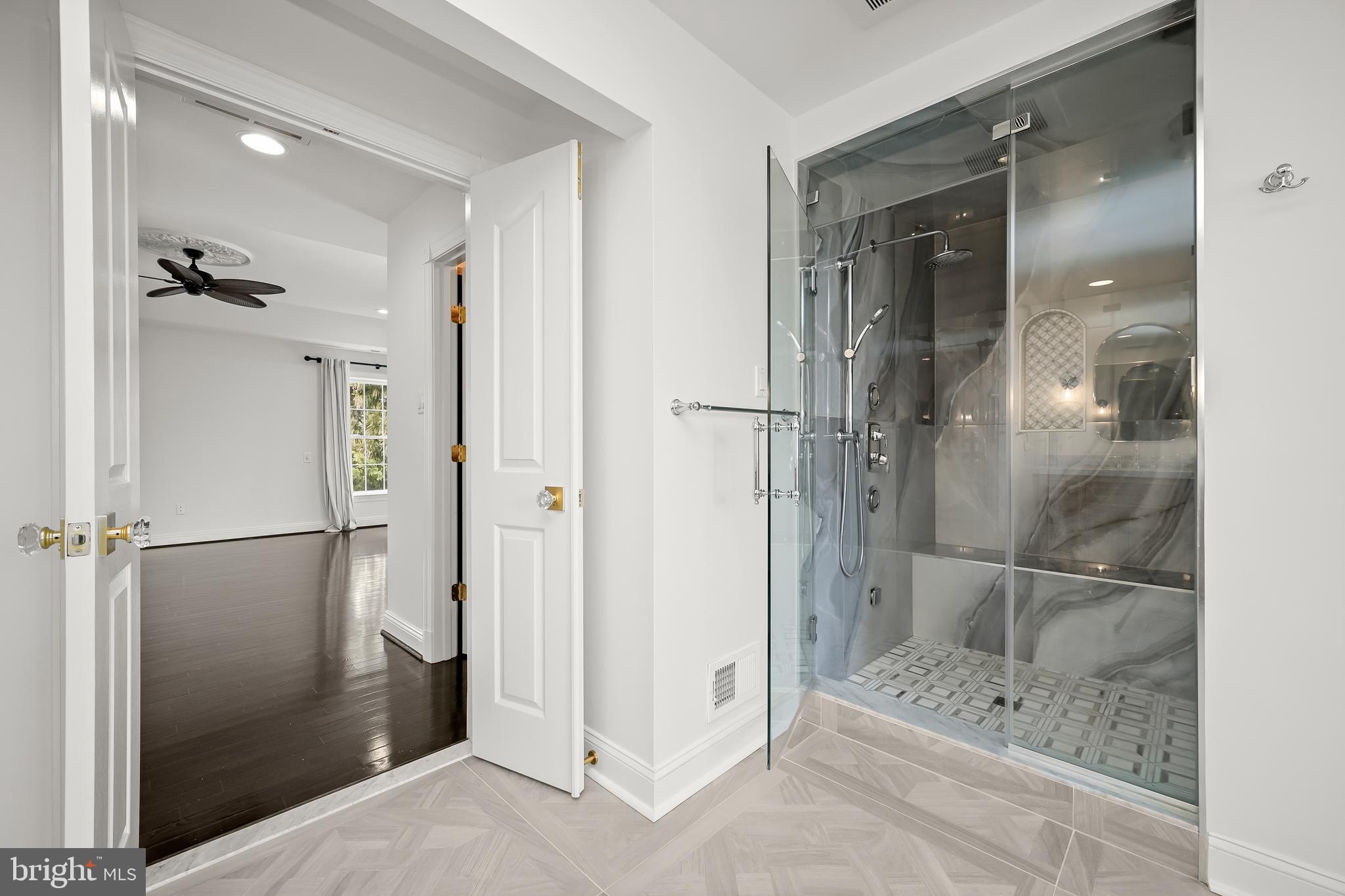 KINGSBRIDGE - Residential