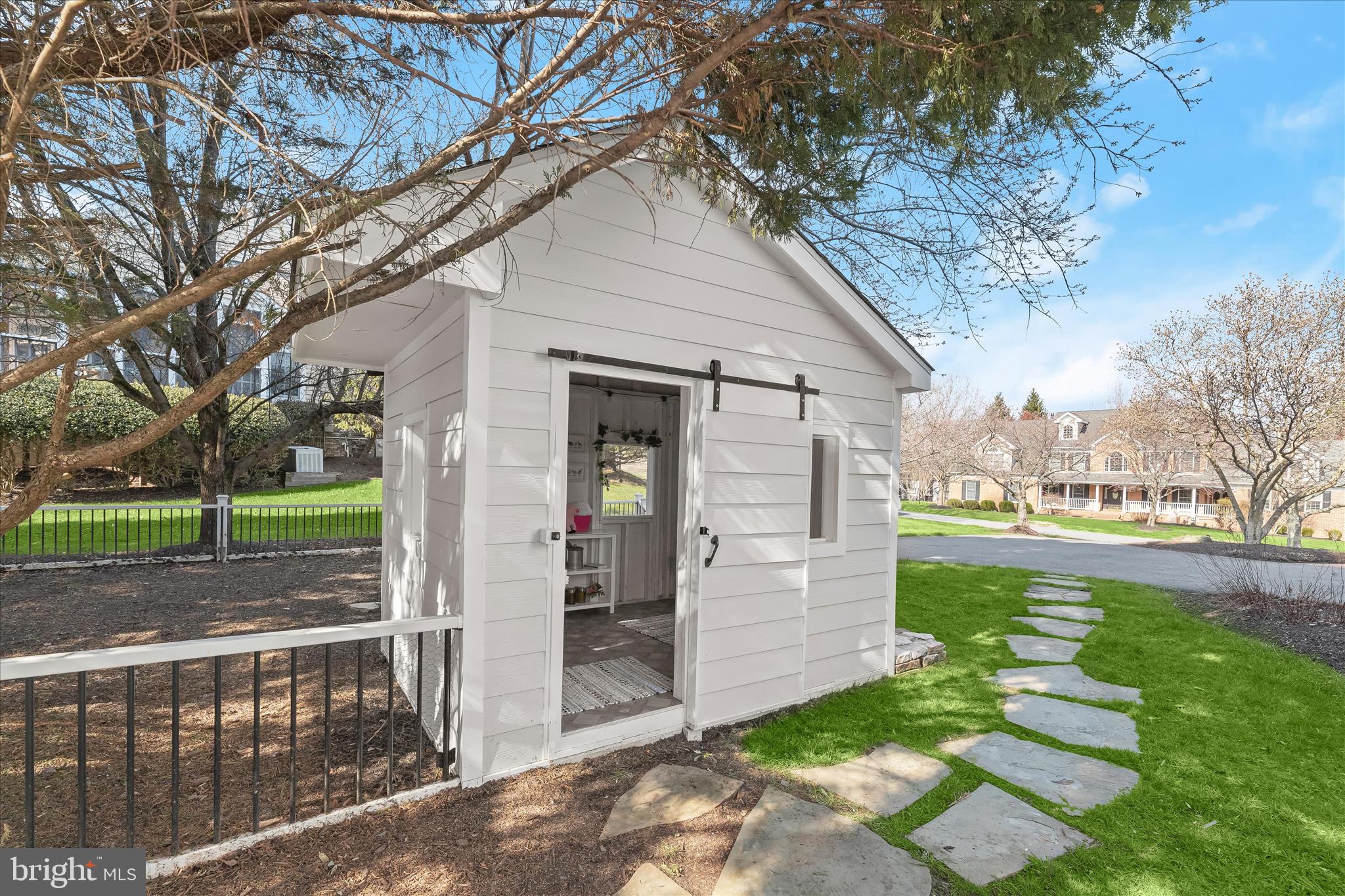 KINGSBRIDGE - Residential