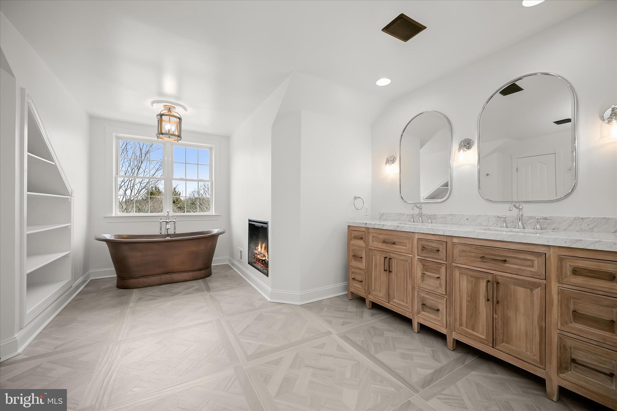 KINGSBRIDGE - Residential