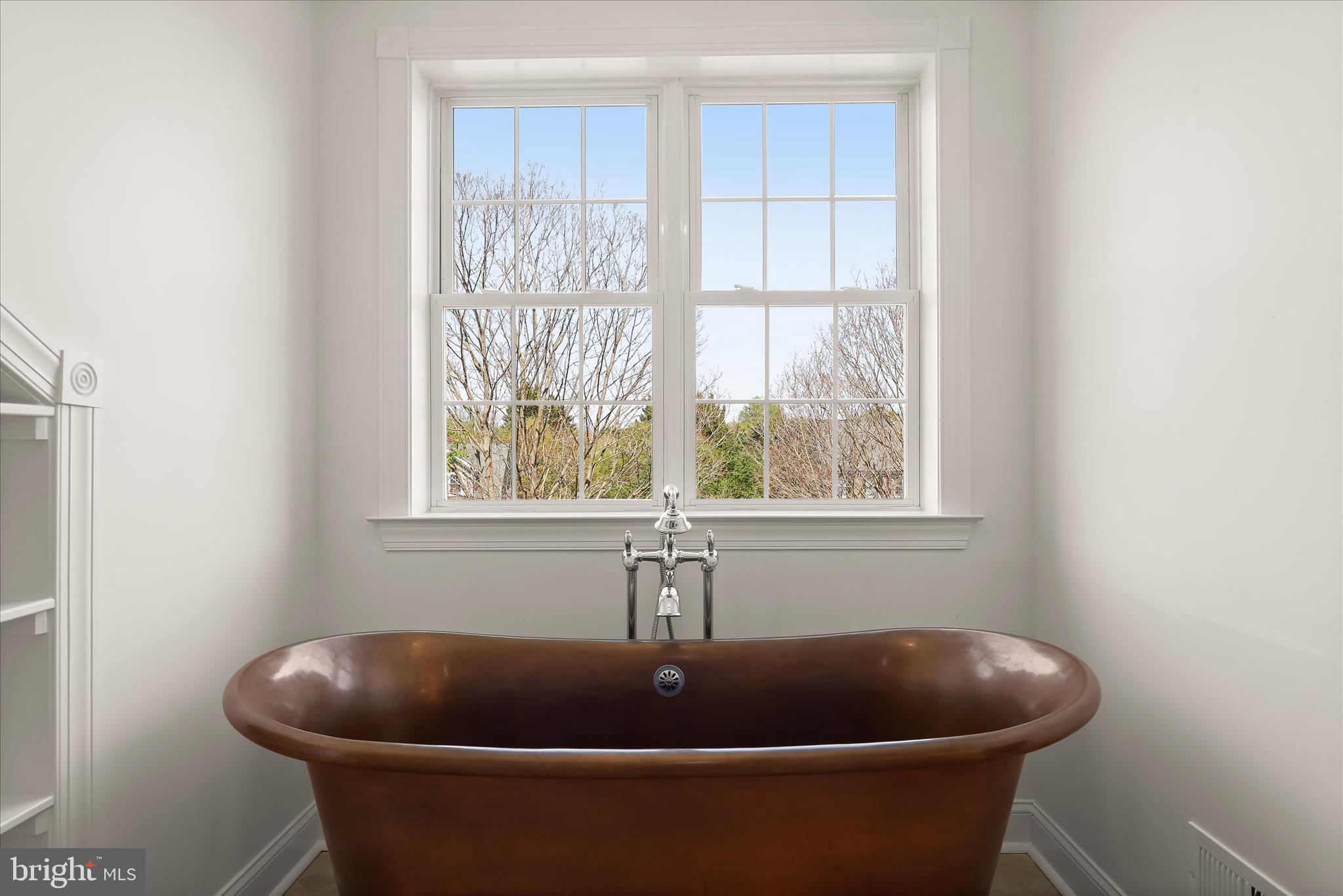 KINGSBRIDGE - Residential