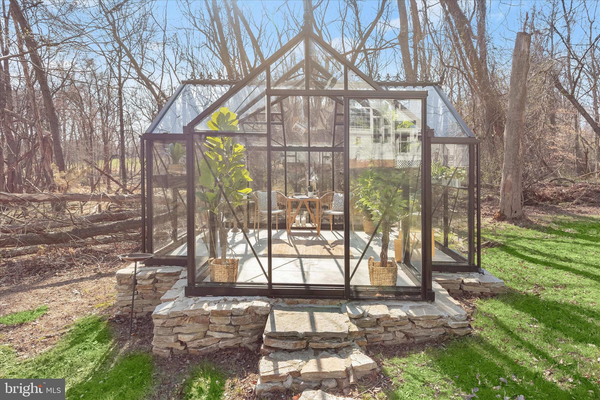 KINGSBRIDGE - Residential