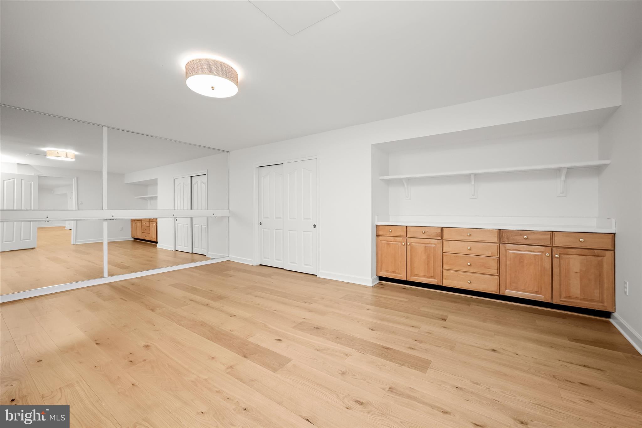 KINGSBRIDGE - Residential