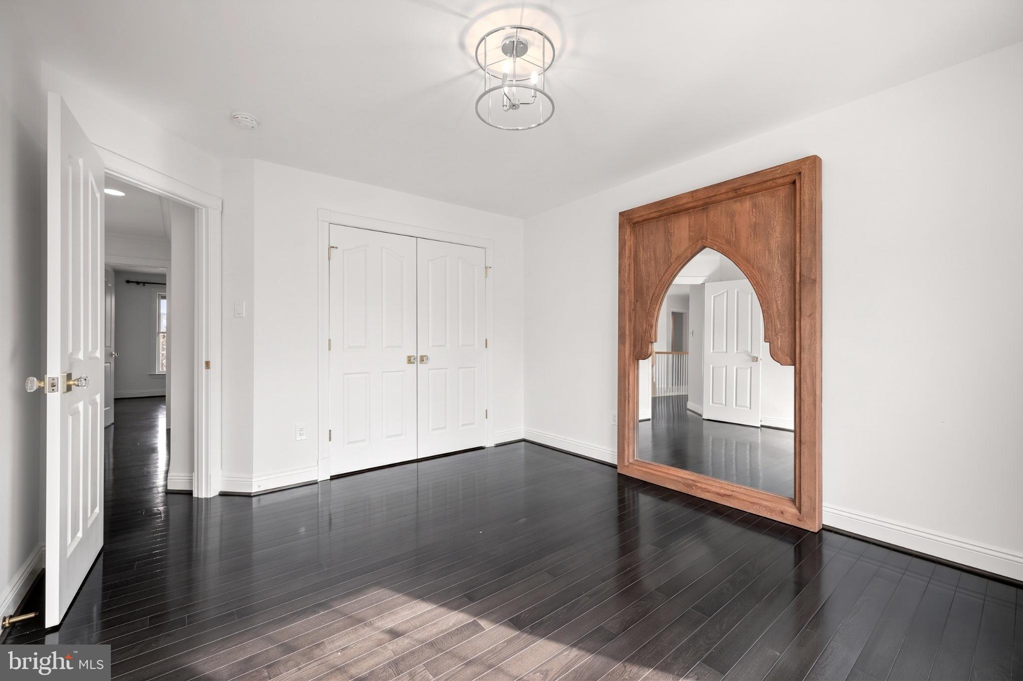 KINGSBRIDGE - Residential