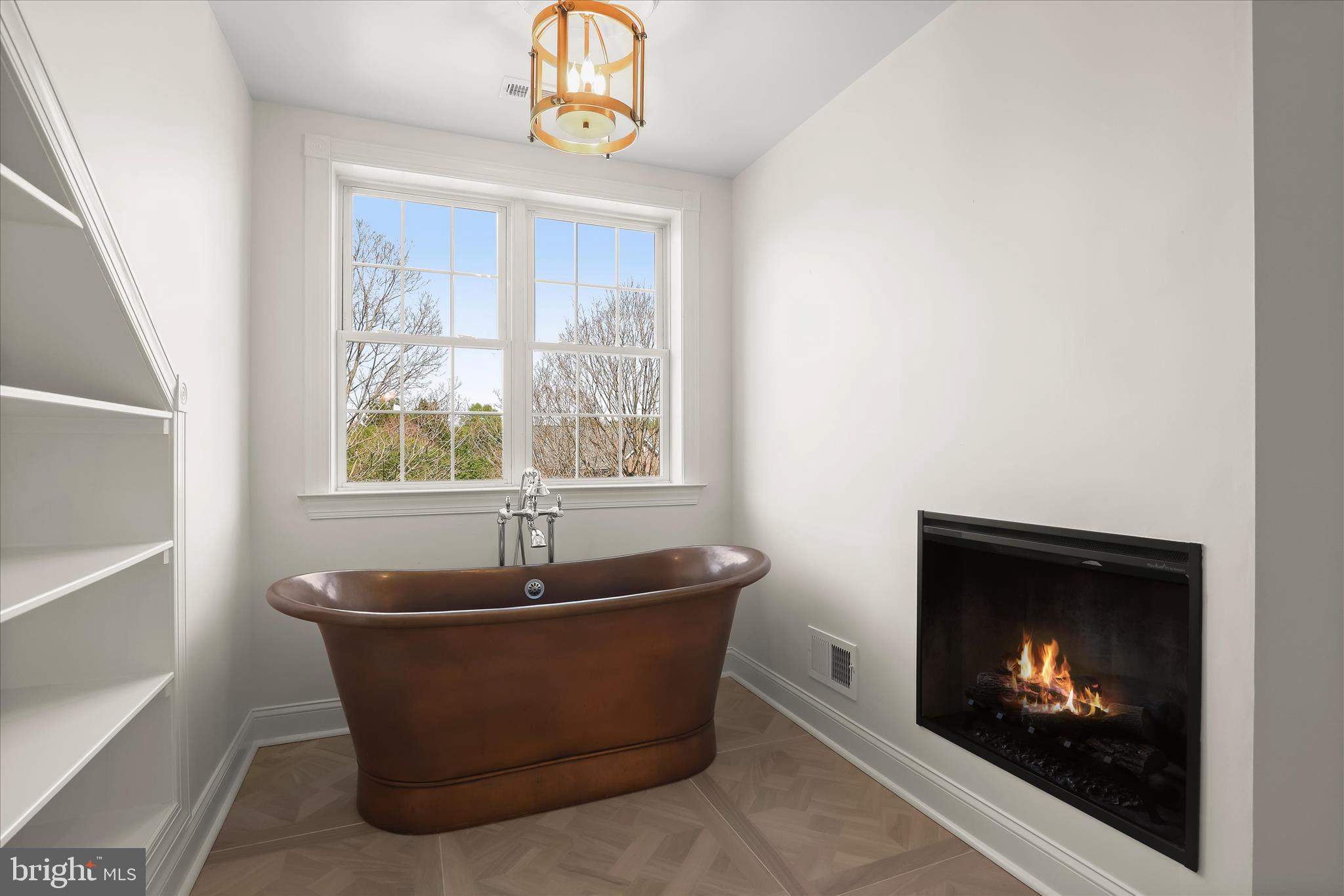 KINGSBRIDGE - Residential