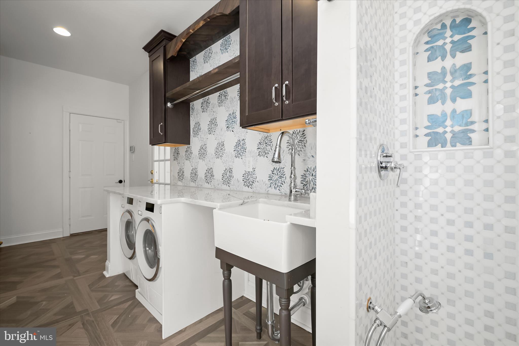 KINGSBRIDGE - Residential