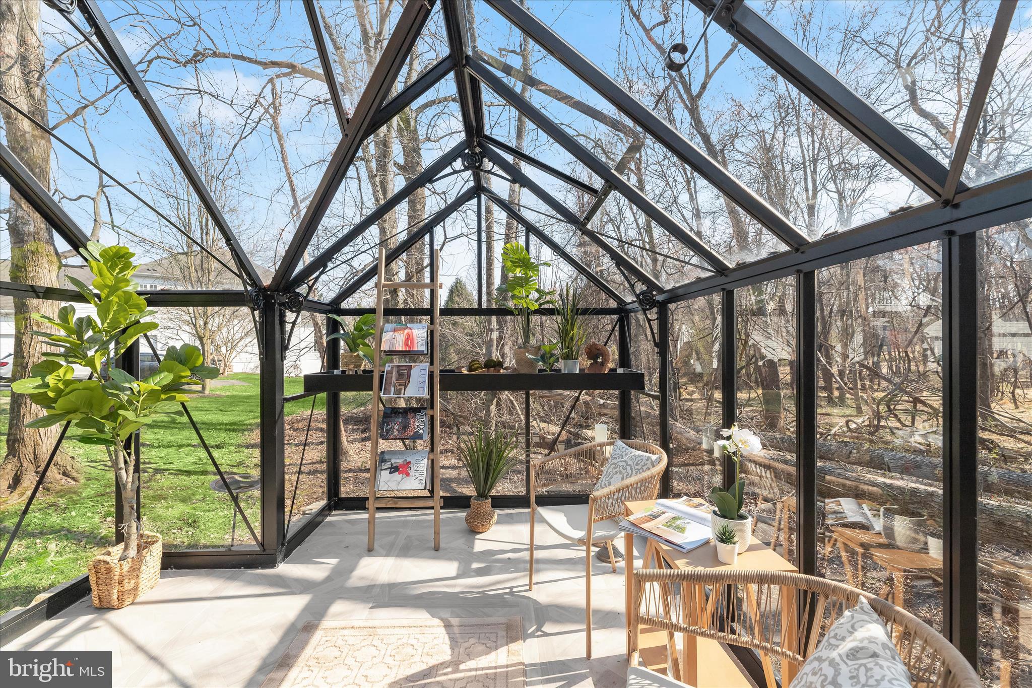 KINGSBRIDGE - Residential