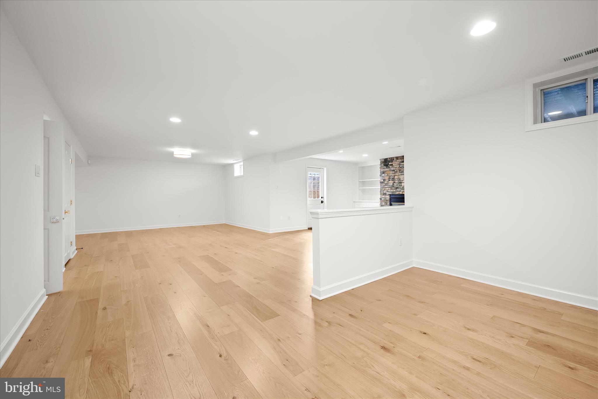 KINGSBRIDGE - Residential