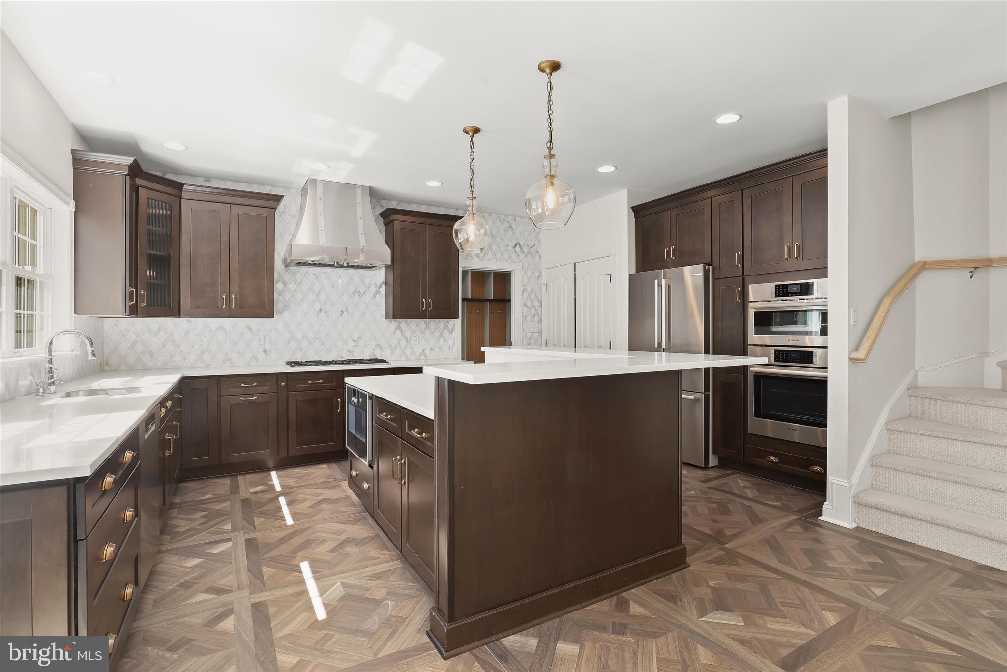 KINGSBRIDGE - Residential