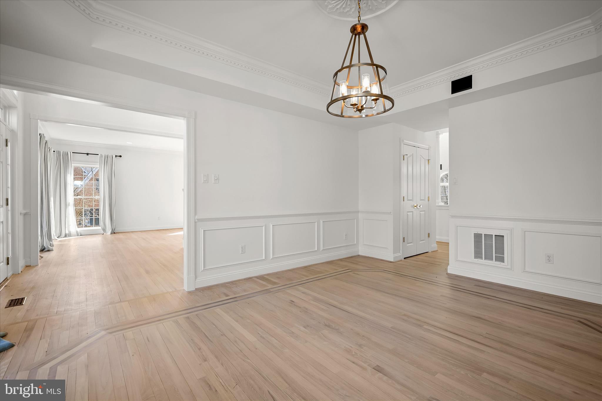 KINGSBRIDGE - Residential