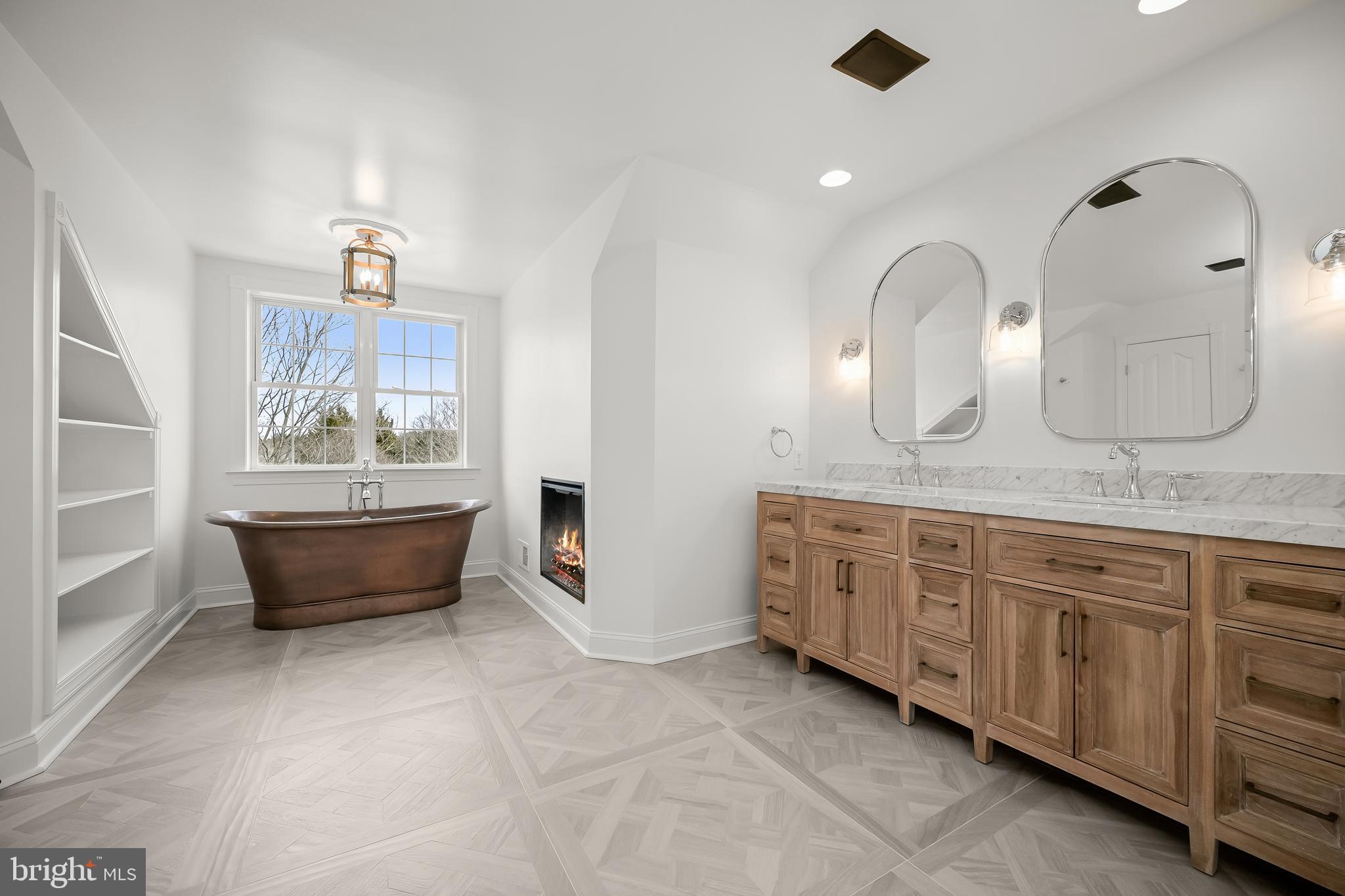 KINGSBRIDGE - Residential