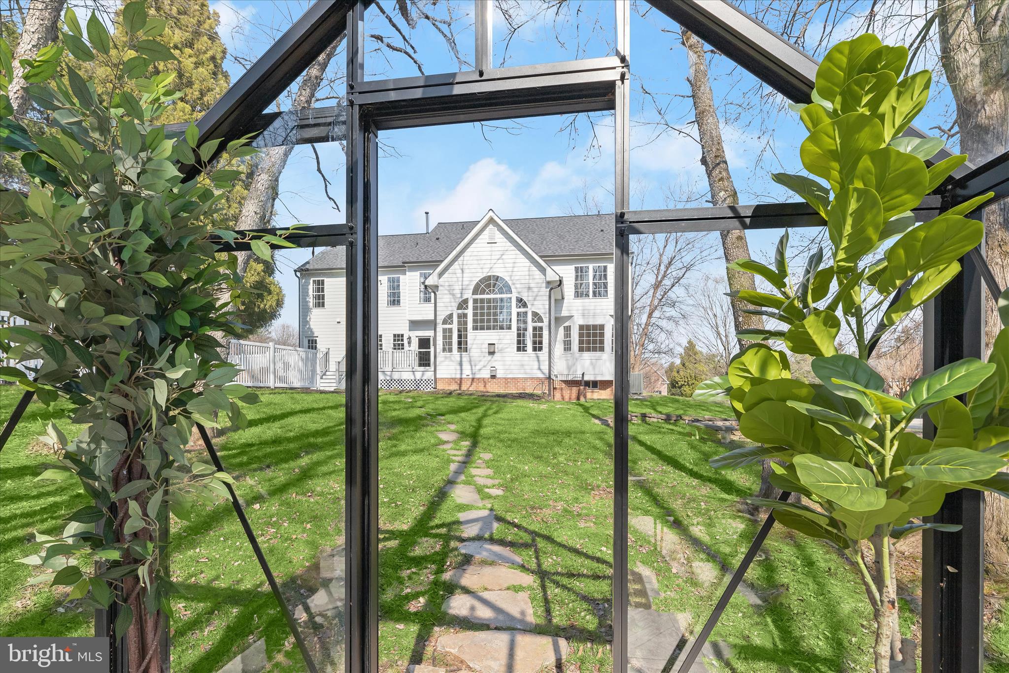 KINGSBRIDGE - Residential