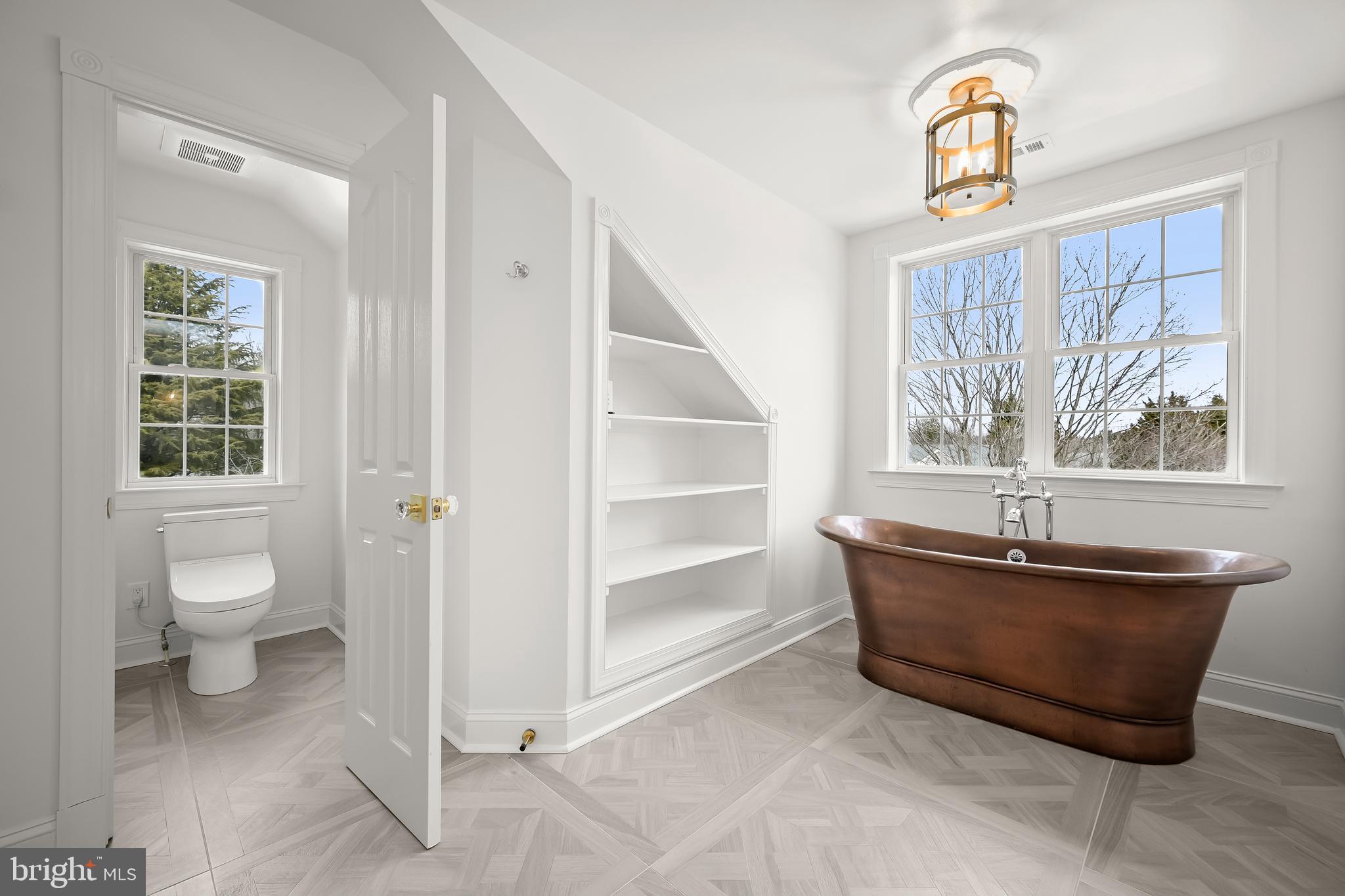 KINGSBRIDGE - Residential