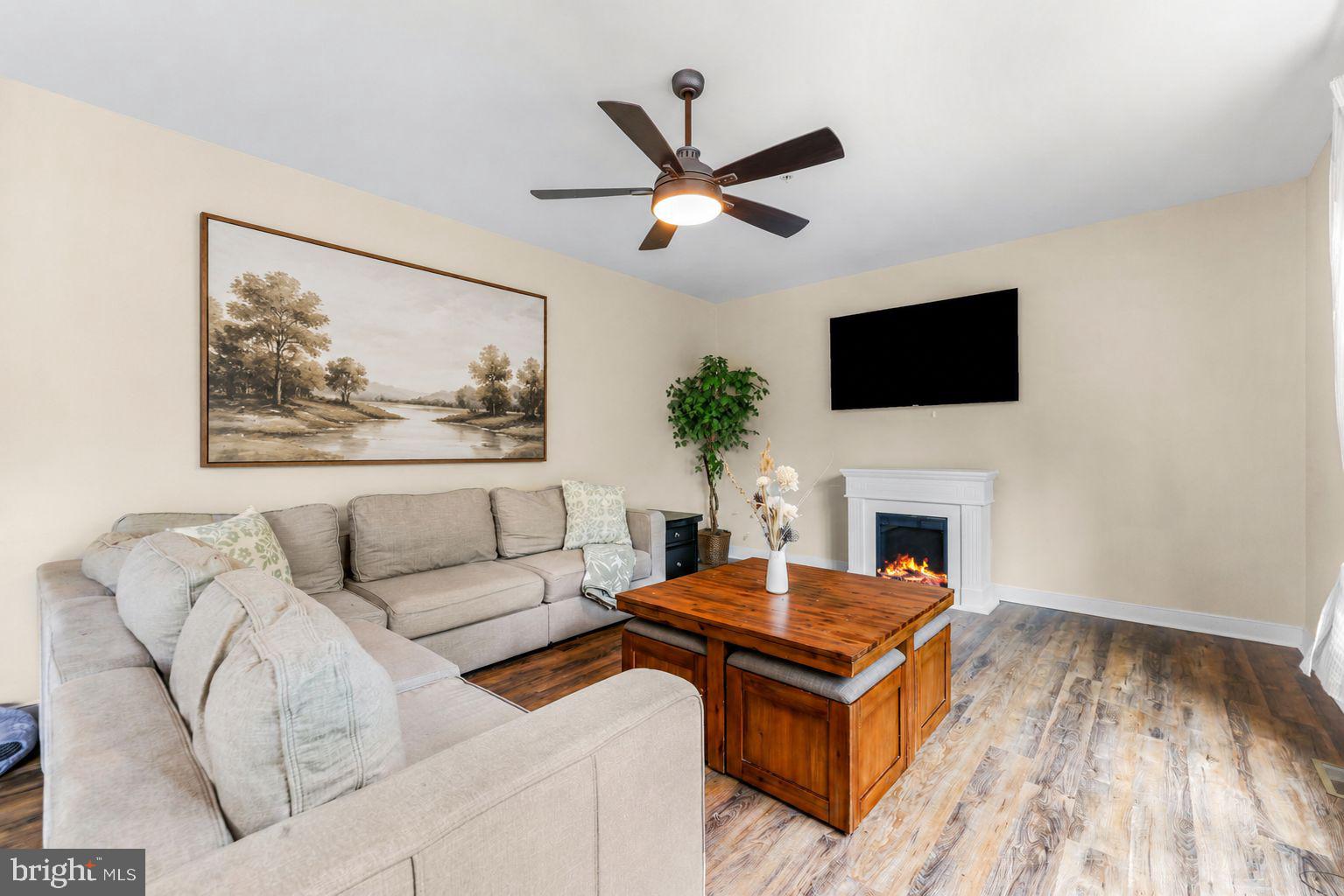 CHELSEA BEACH - Residential