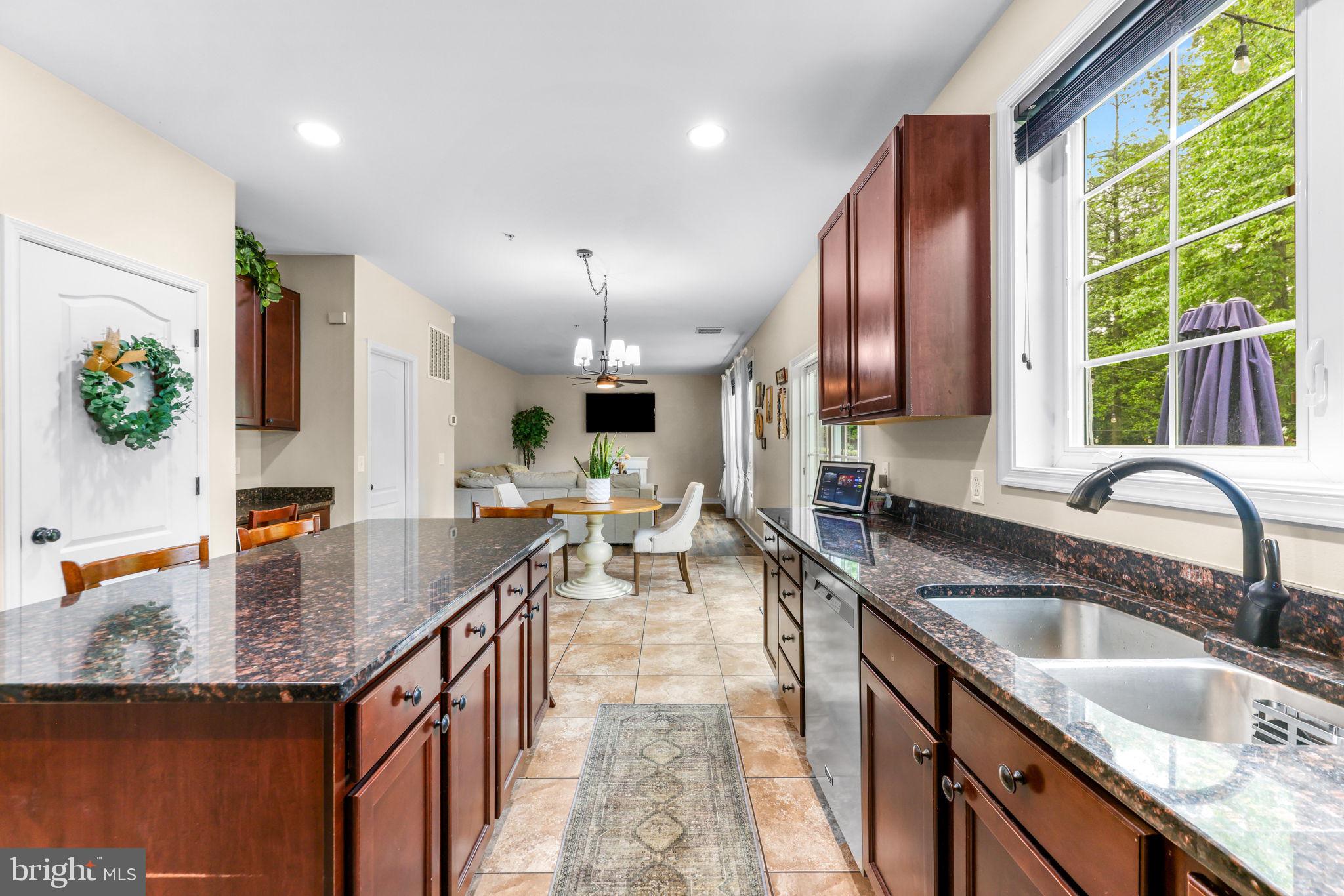 CHELSEA BEACH - Residential