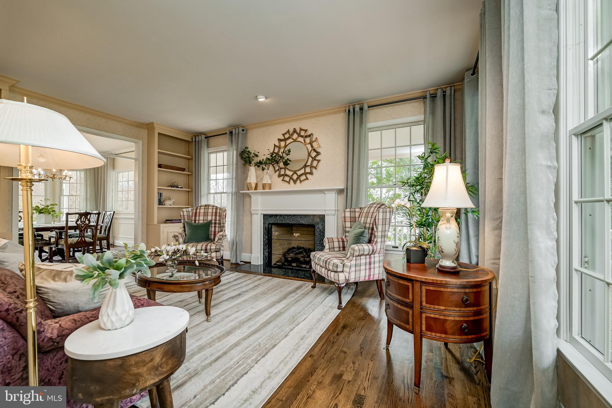 HOBBITS GLEN - Residential