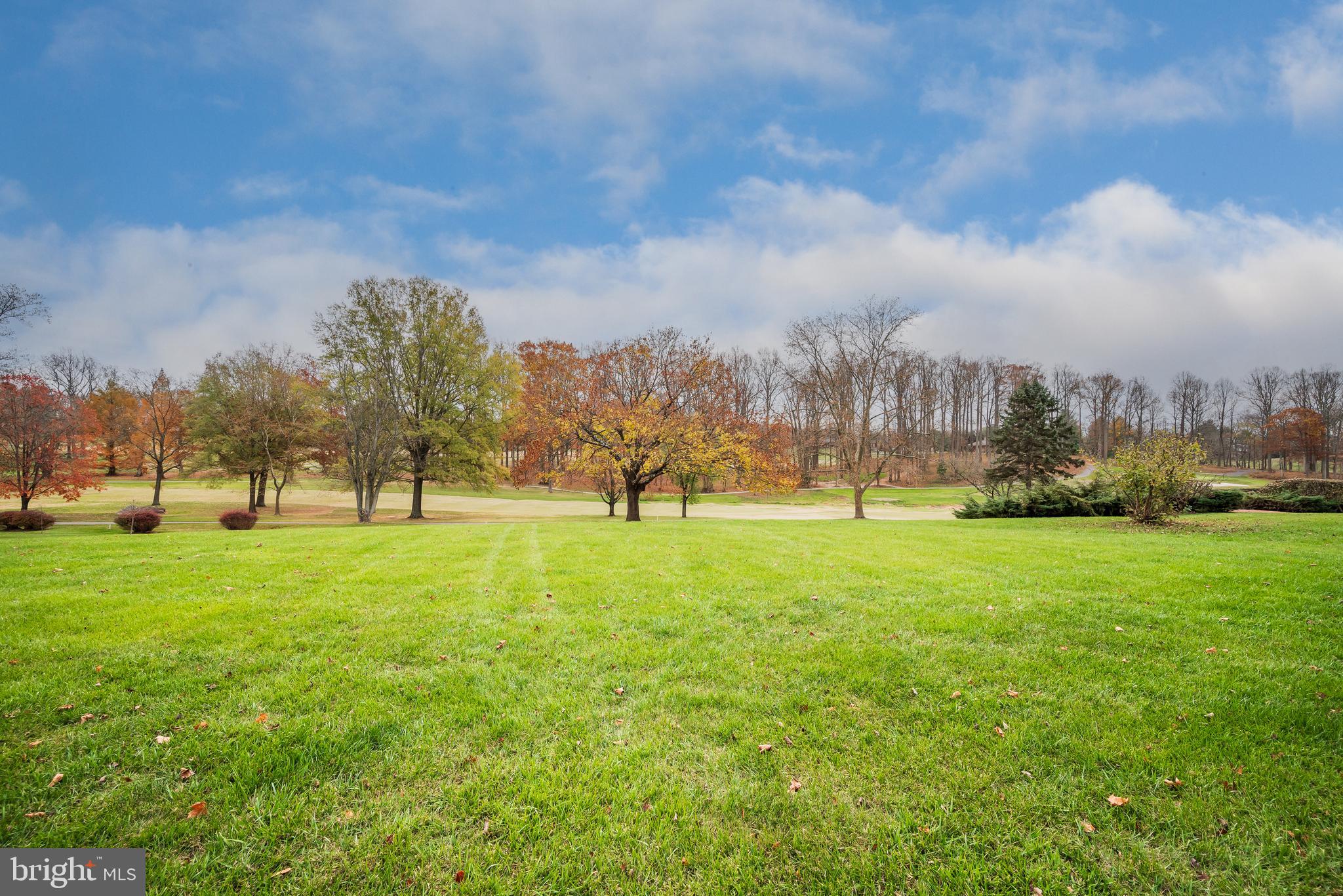 HOBBITS GLEN - Residential