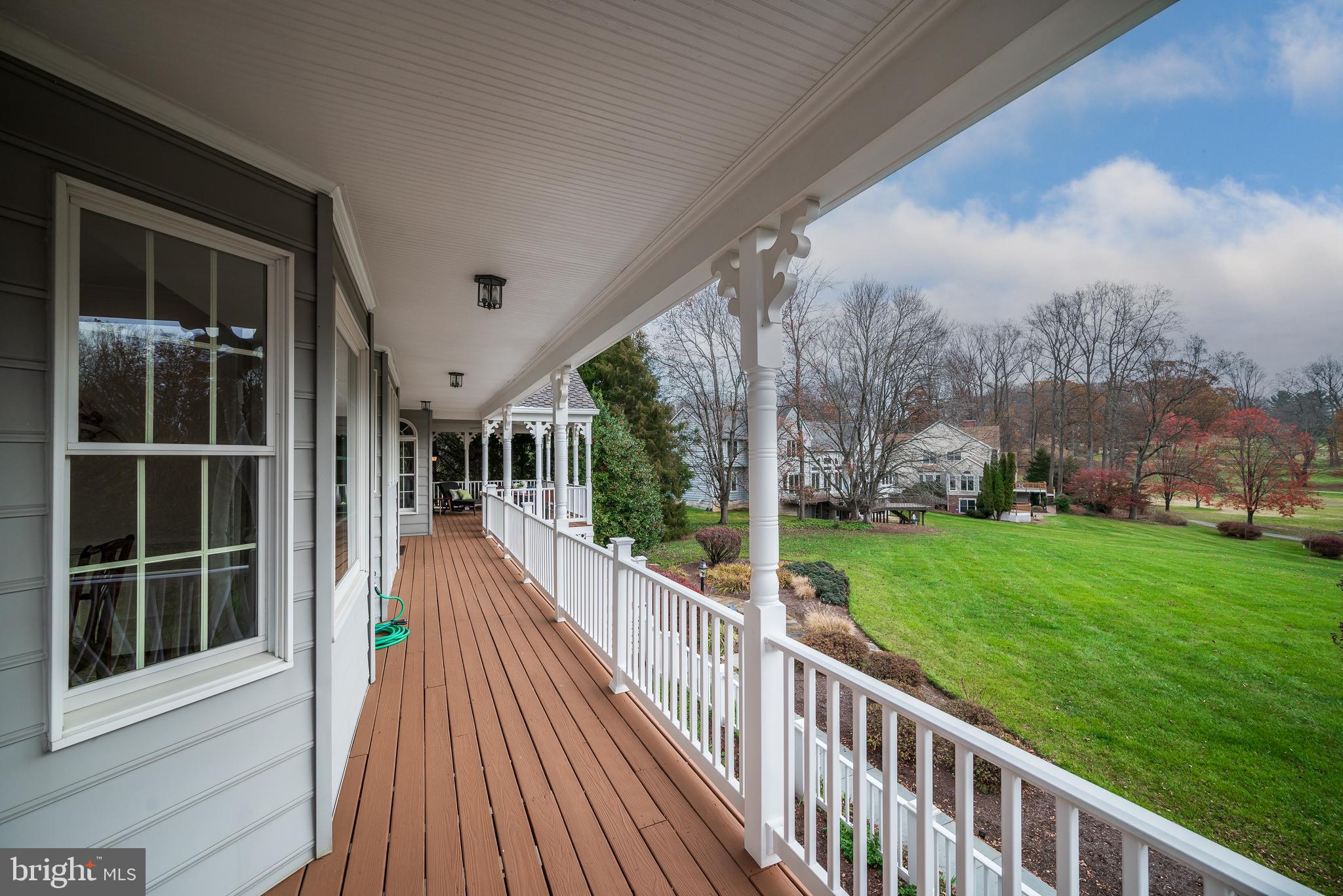 HOBBITS GLEN - Residential