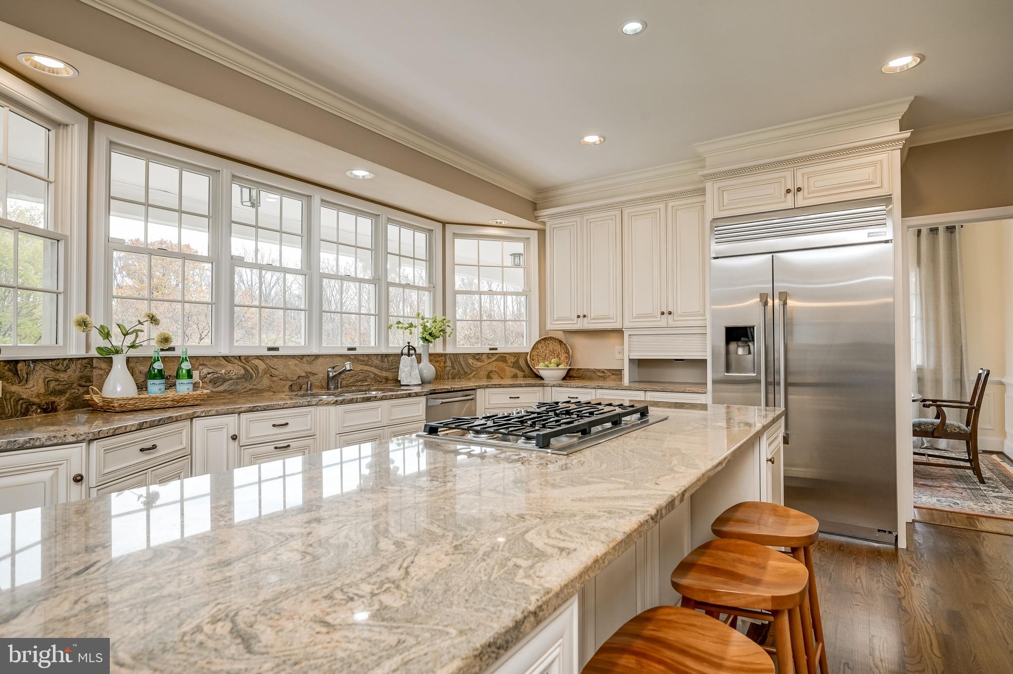 HOBBITS GLEN - Residential