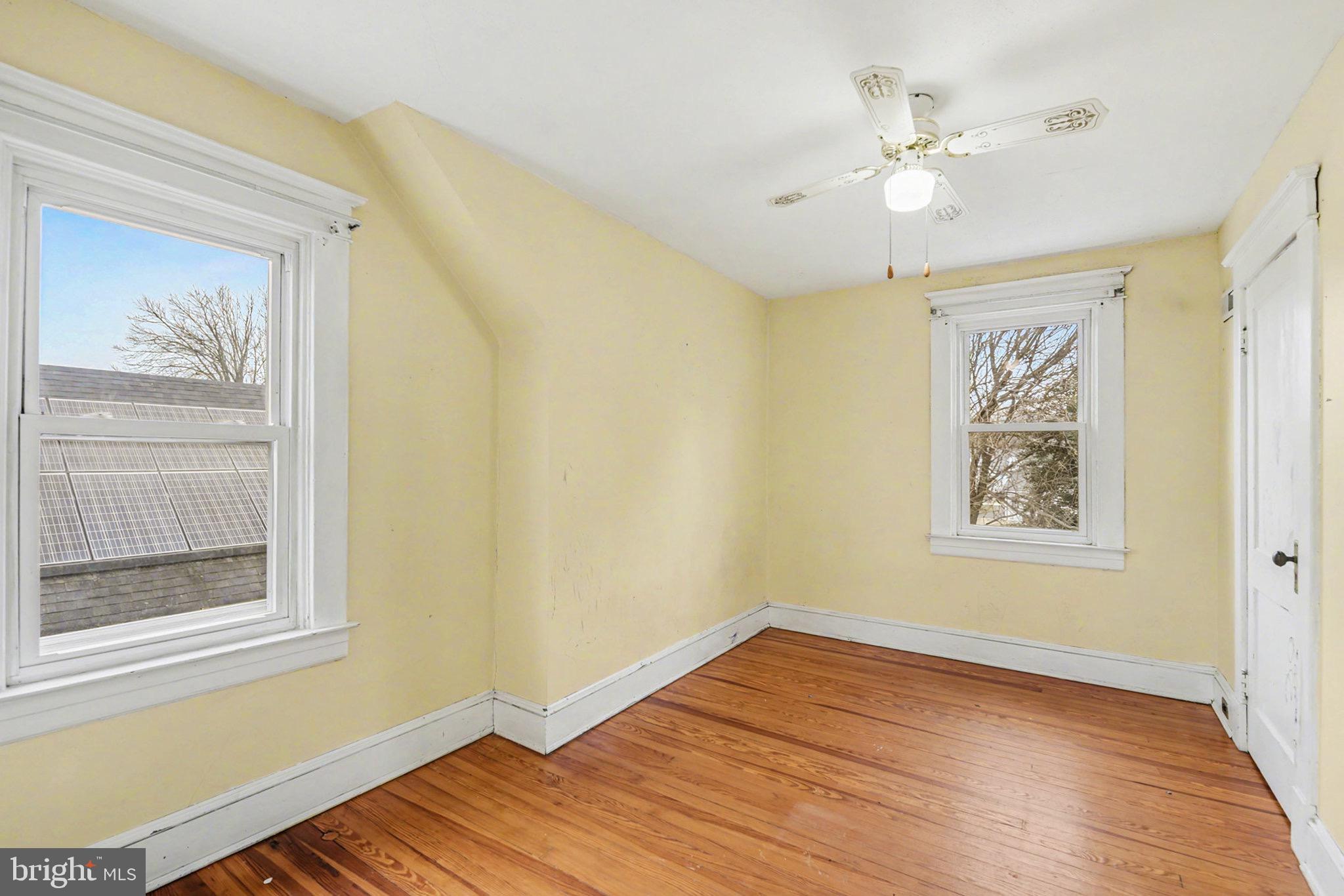 PARKVILLE - Residential