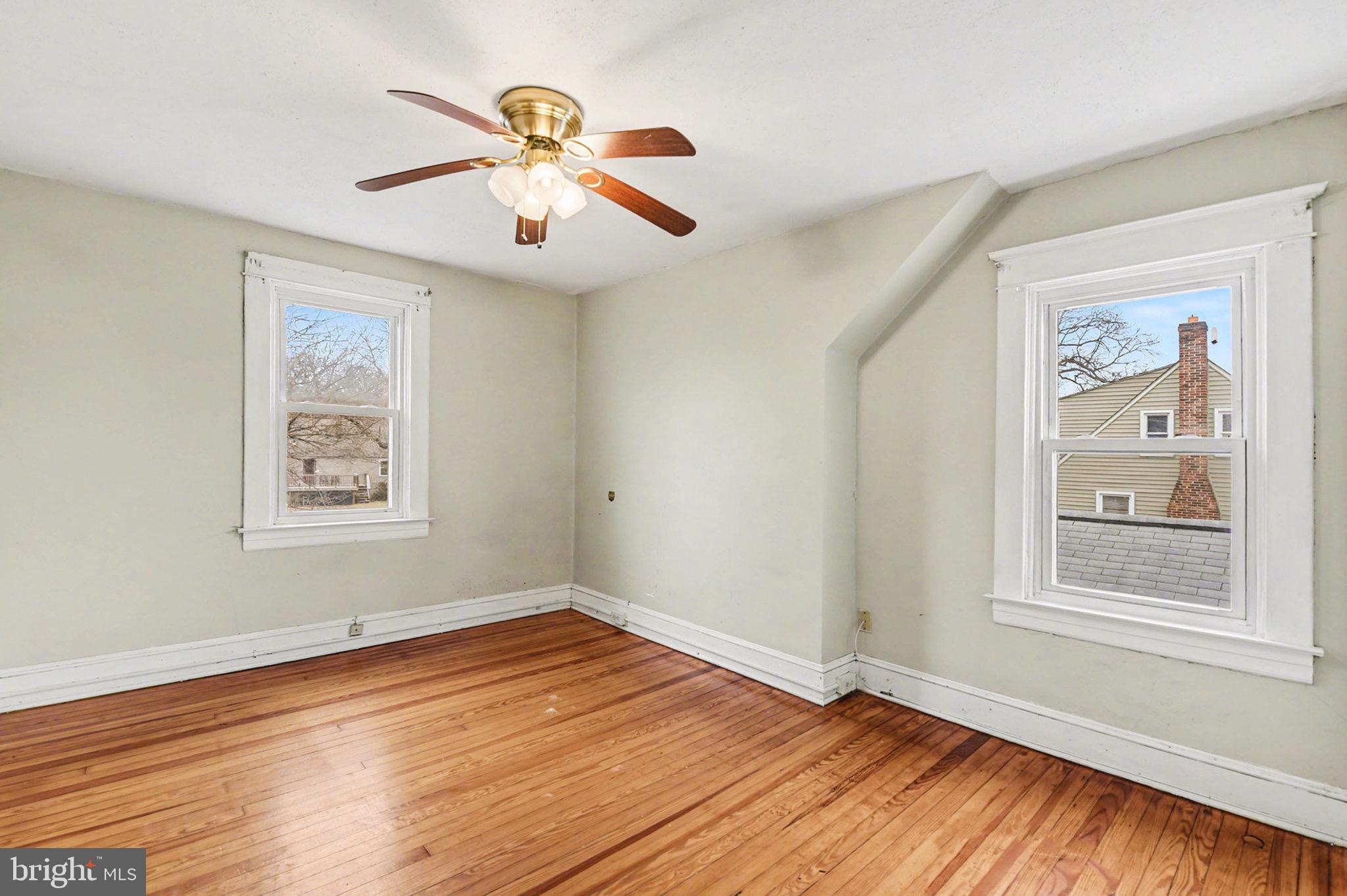 PARKVILLE - Residential