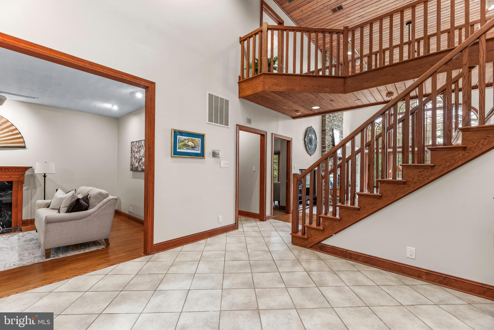 ST LEONARD SHORES - Residential