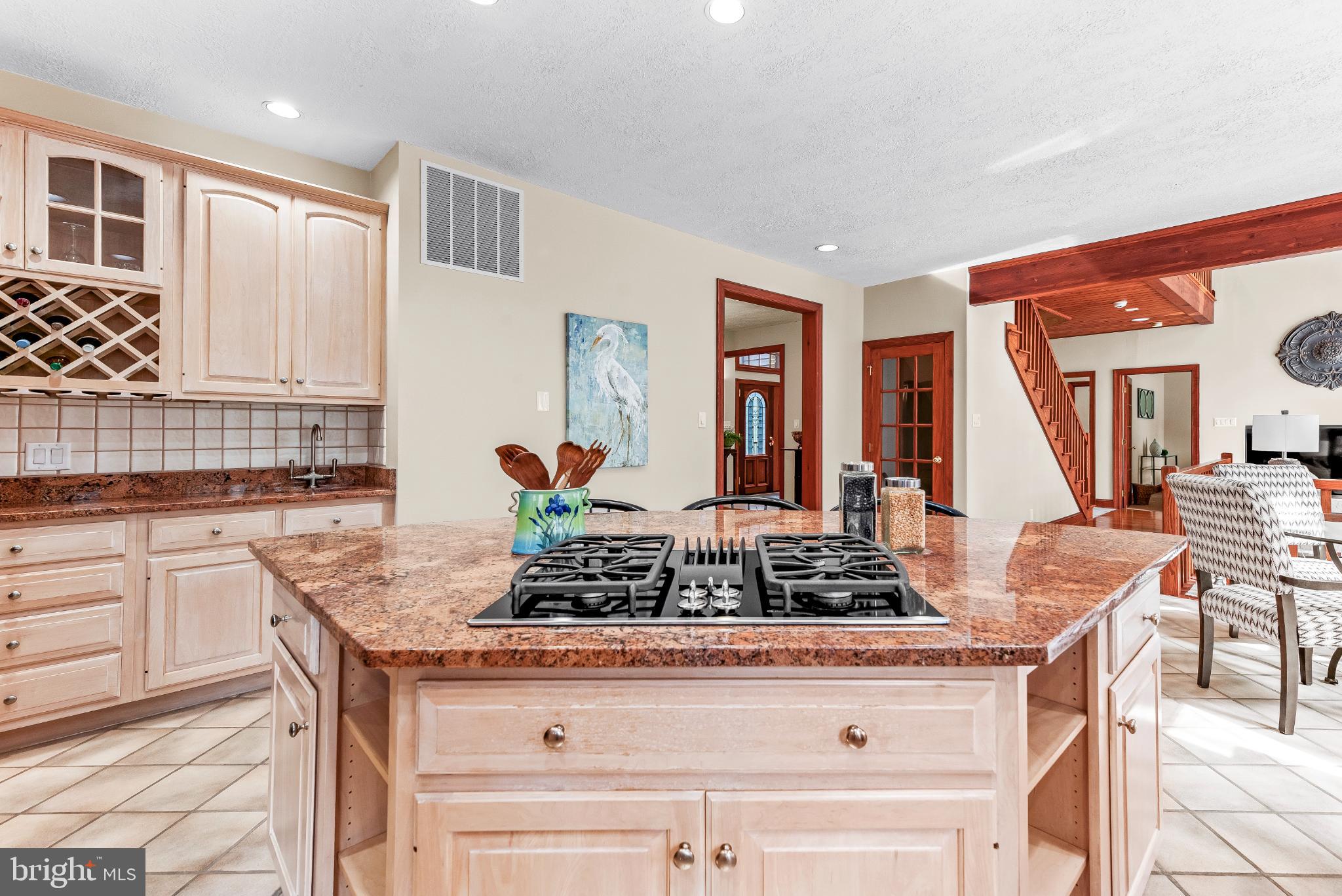 ST LEONARD SHORES - Residential