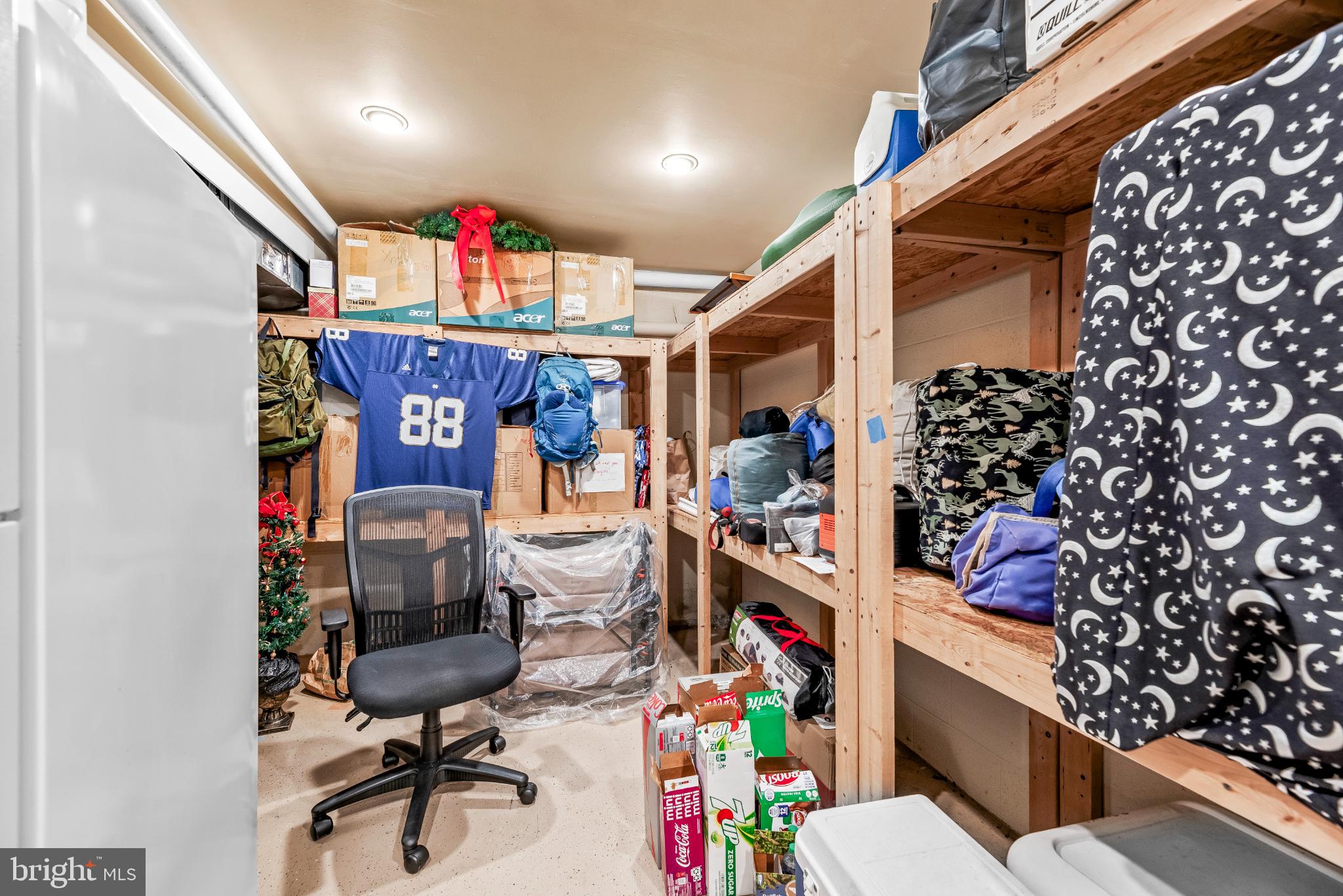 ST LEONARD SHORES - Residential