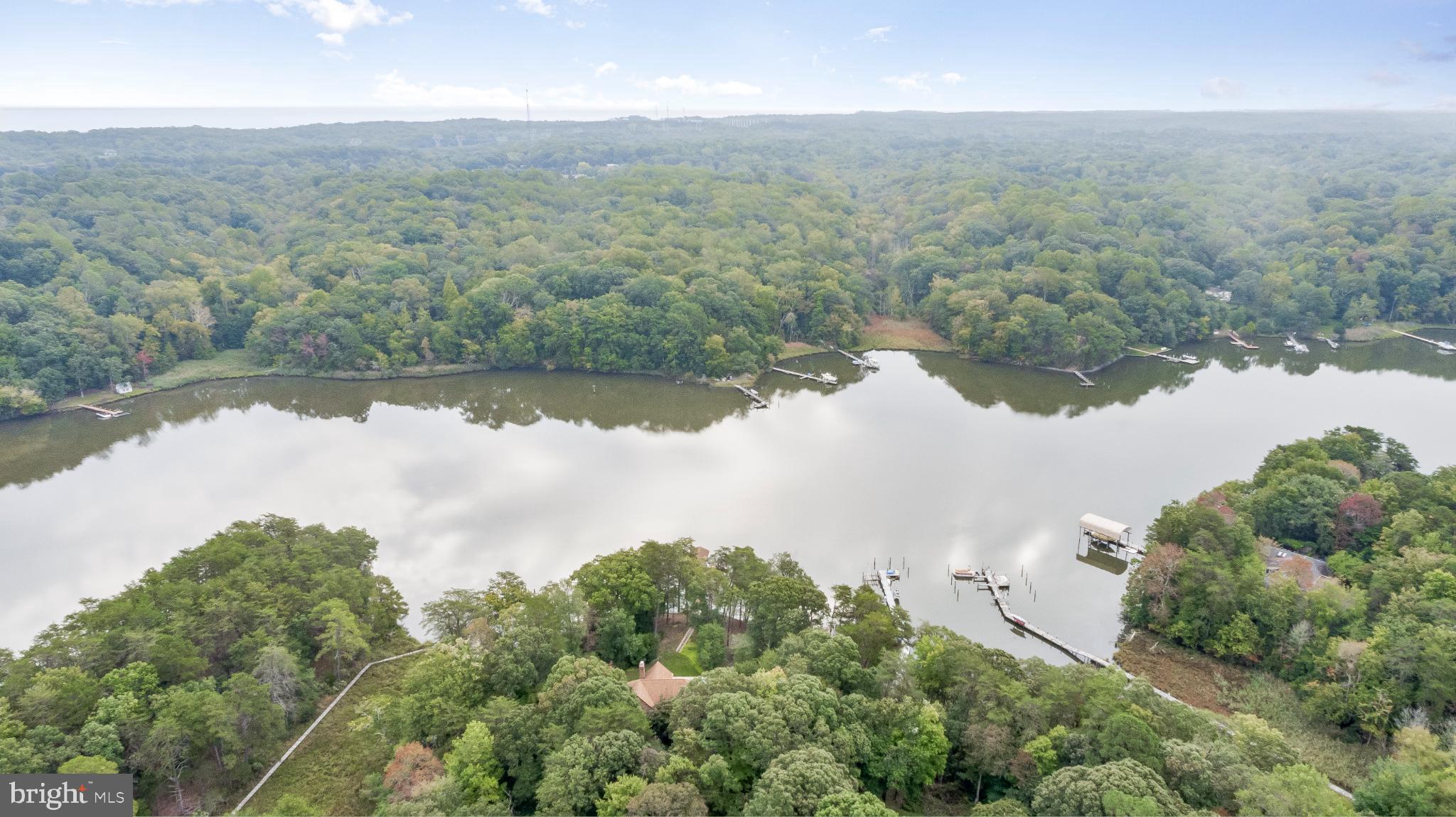 ST LEONARD SHORES - Residential