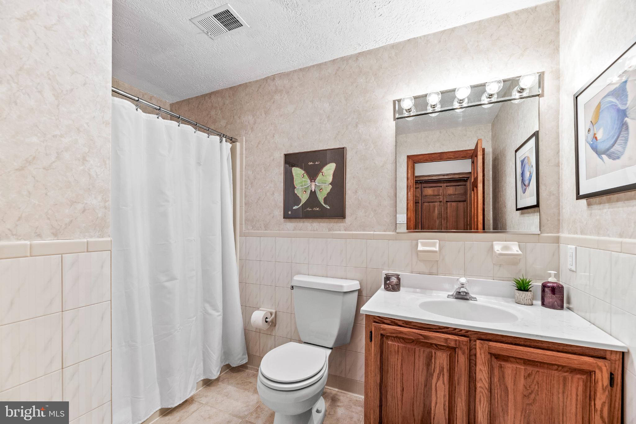 ST LEONARD SHORES - Residential