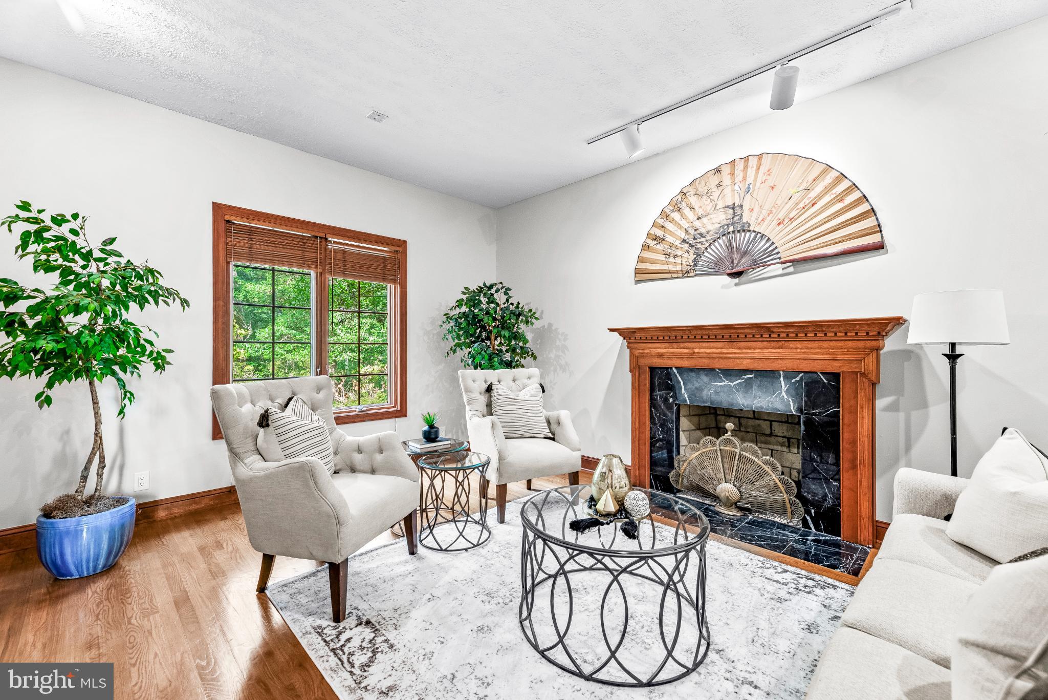 ST LEONARD SHORES - Residential