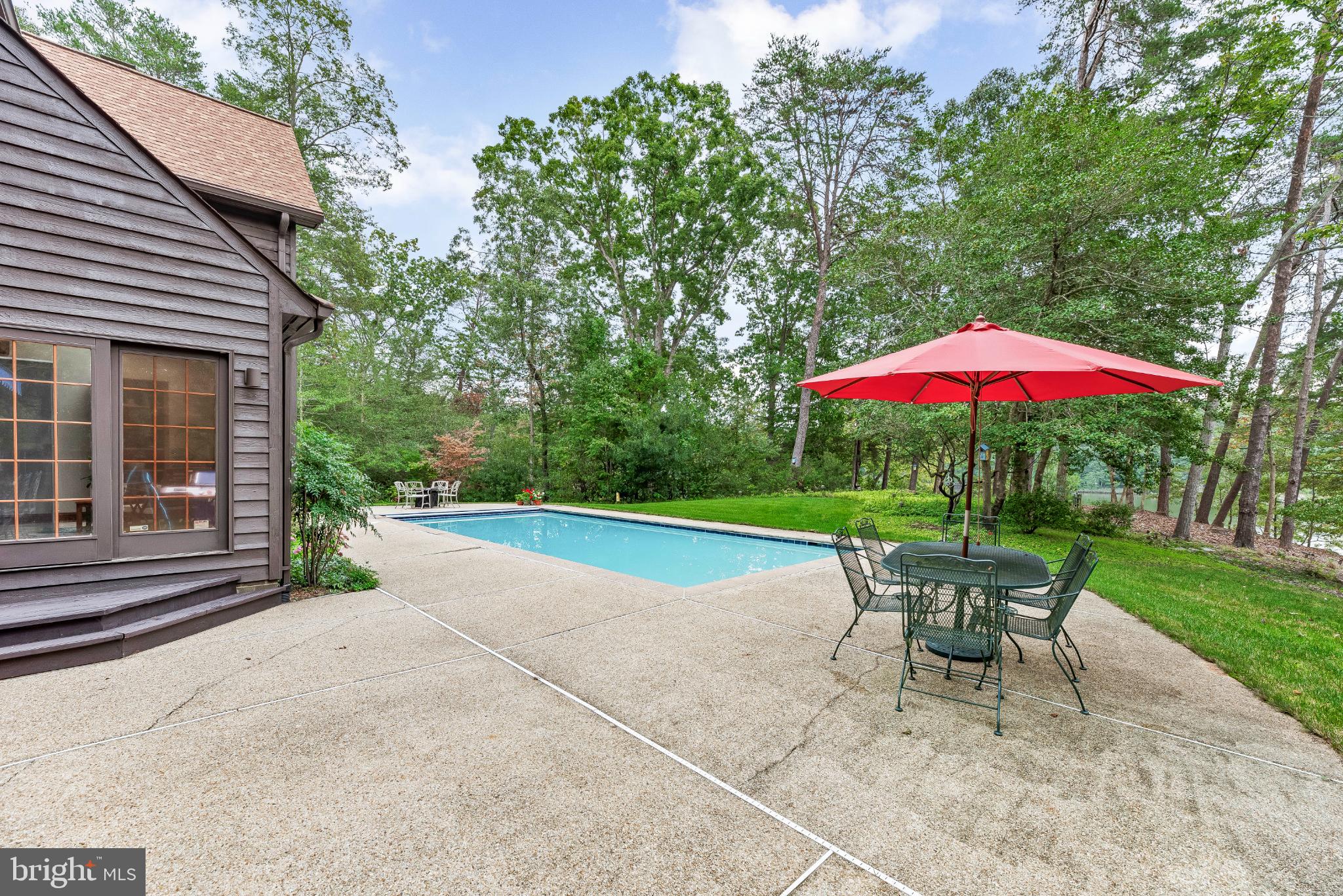 ST LEONARD SHORES - Residential