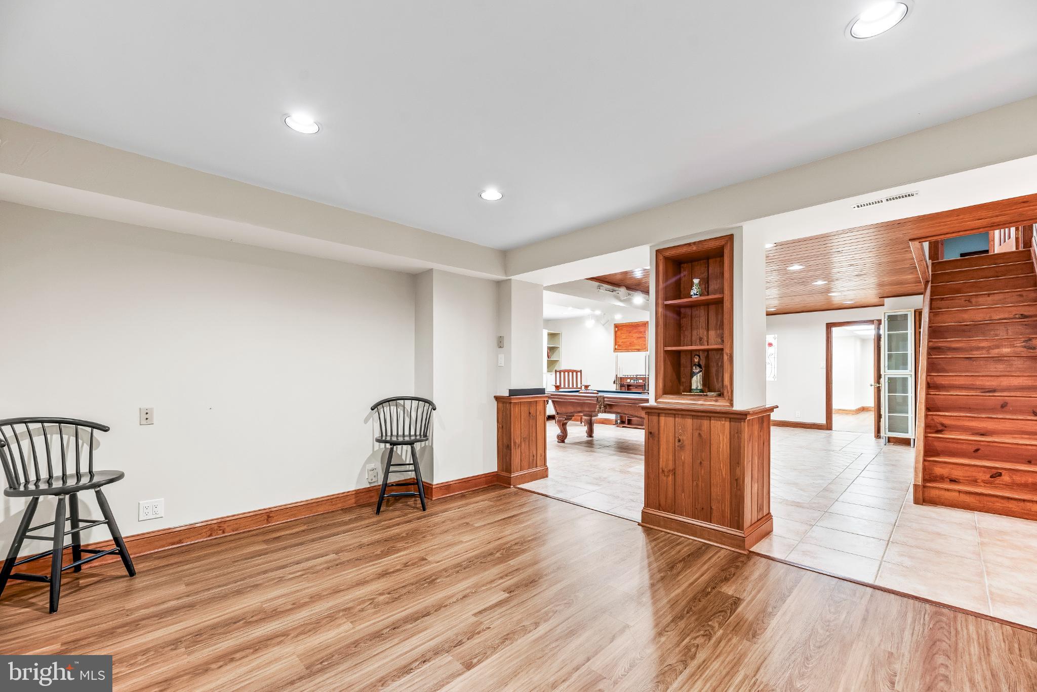 ST LEONARD SHORES - Residential