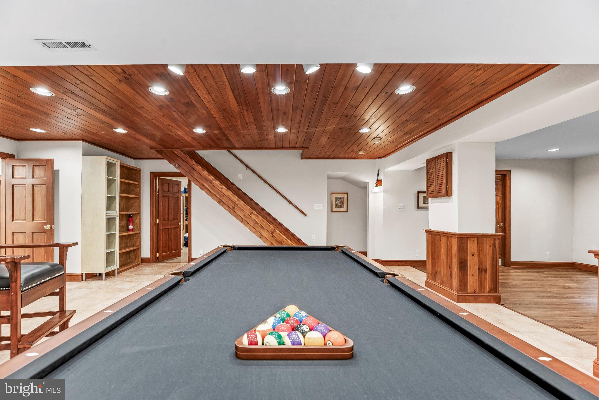 ST LEONARD SHORES - Residential