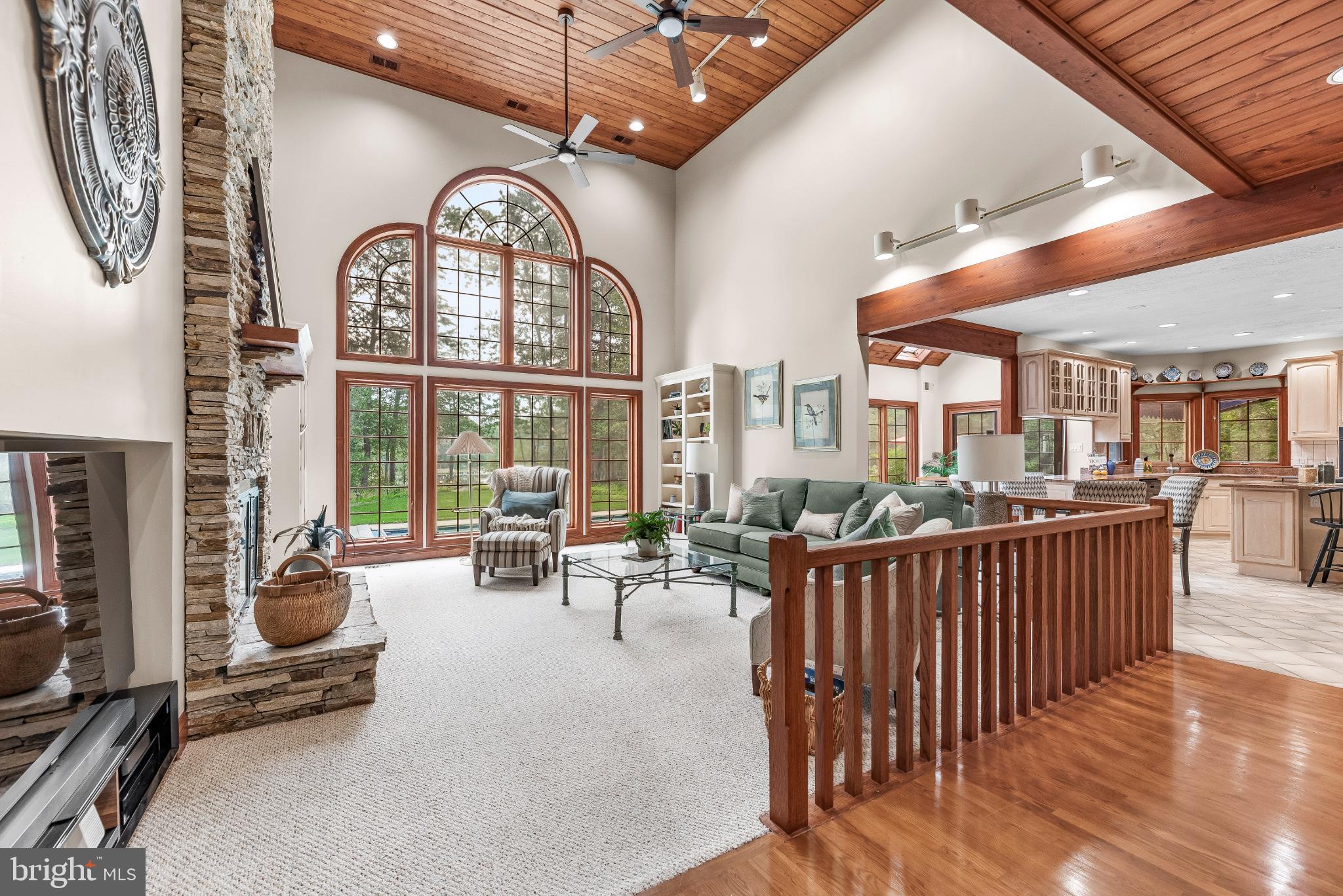 ST LEONARD SHORES - Residential