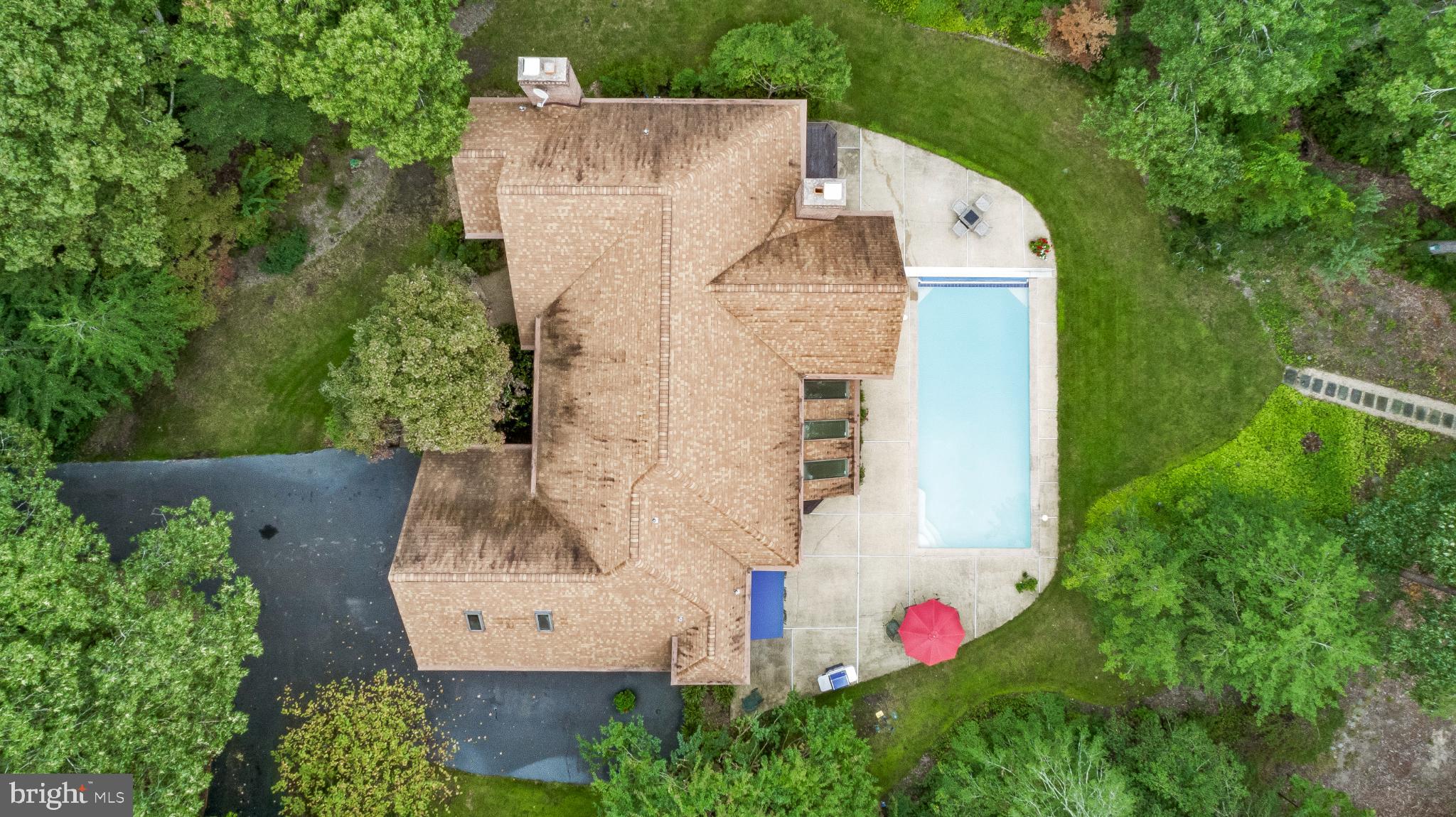 ST LEONARD SHORES - Residential